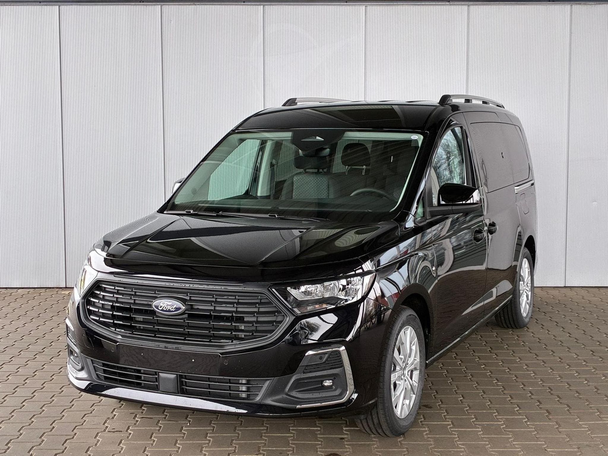 Ford Tourneo Titanium L2 (2026) - Photo 1