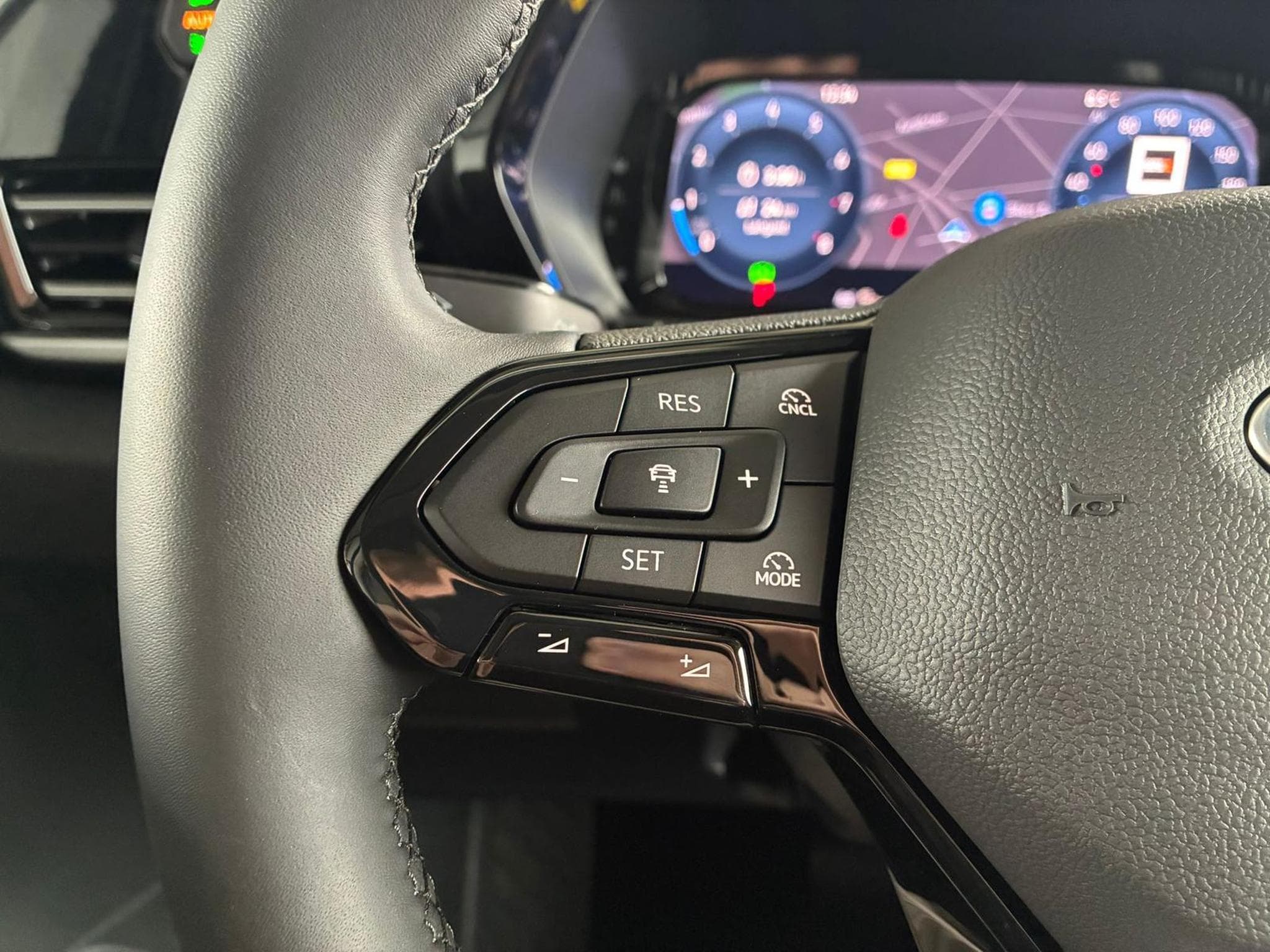 Ford Tourneo Titanium L2 (2026) - Photo 19