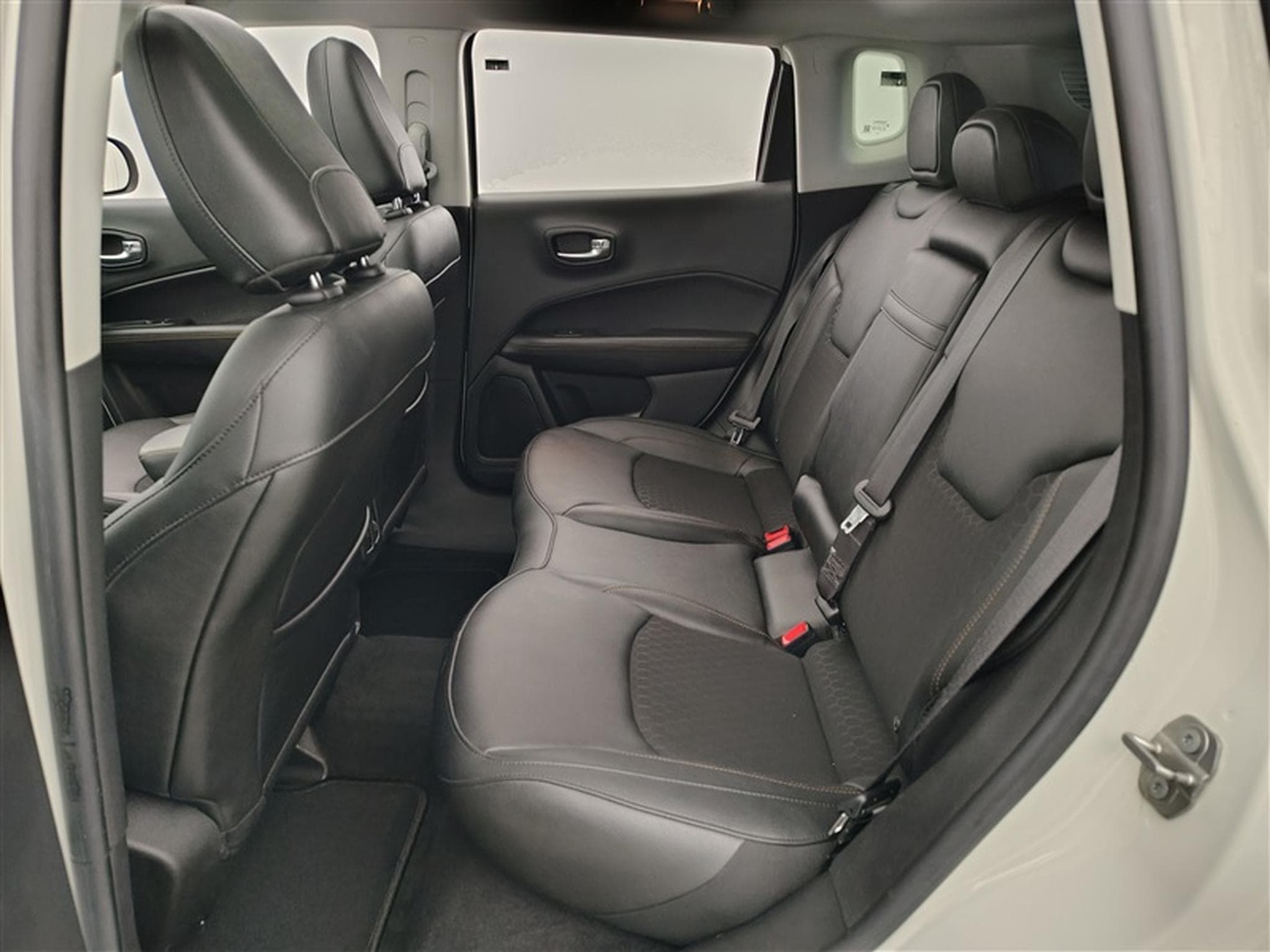 Jeep Compass 1.3 Turbo 150cv DCT Limited NAVI / TOIT PANO / FULL LED (2021) - Photo 13