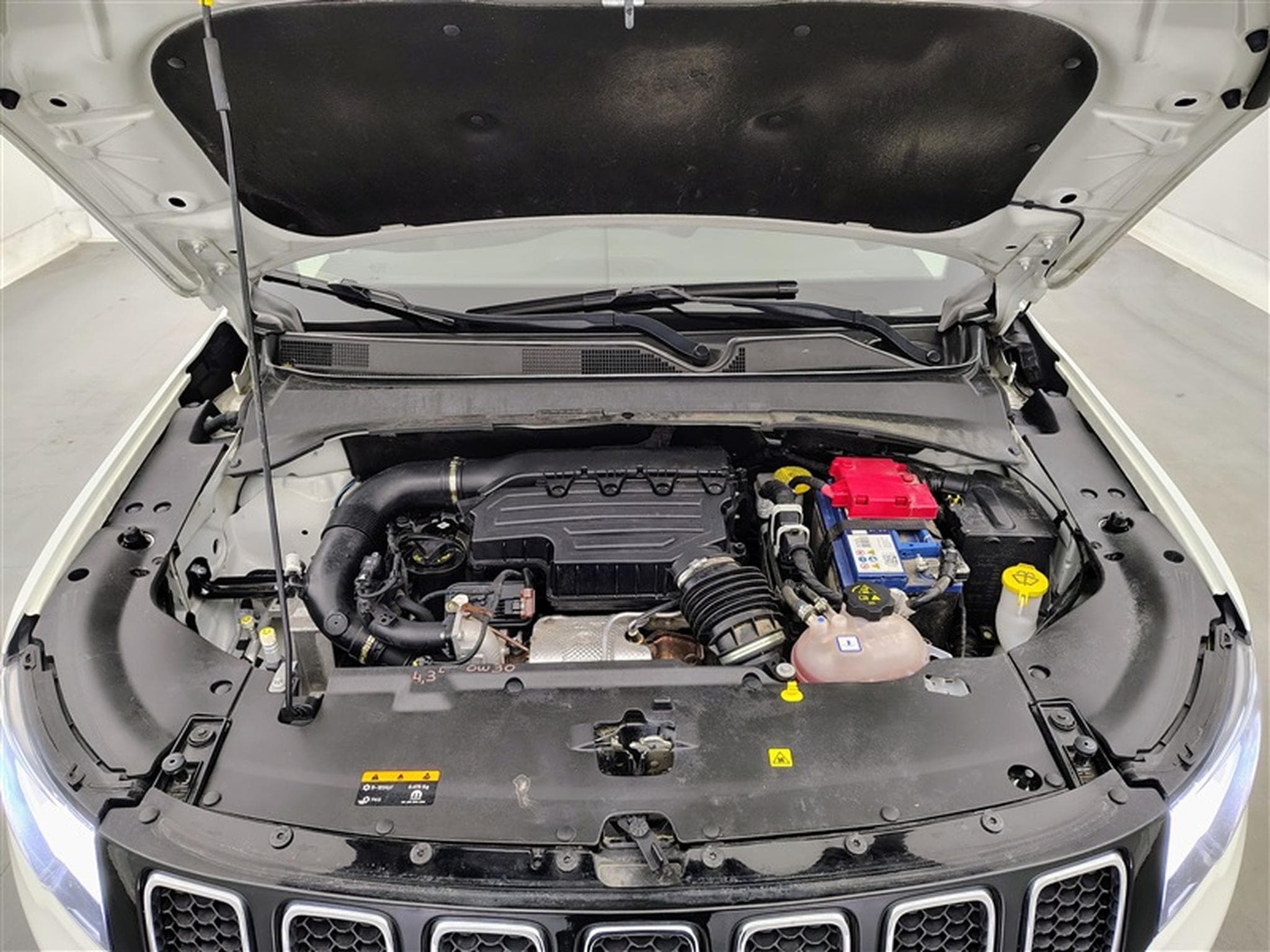 Jeep Compass 1.3 Turbo 150cv DCT Limited NAVI / TOIT PANO / FULL LED (2021) - Photo 20