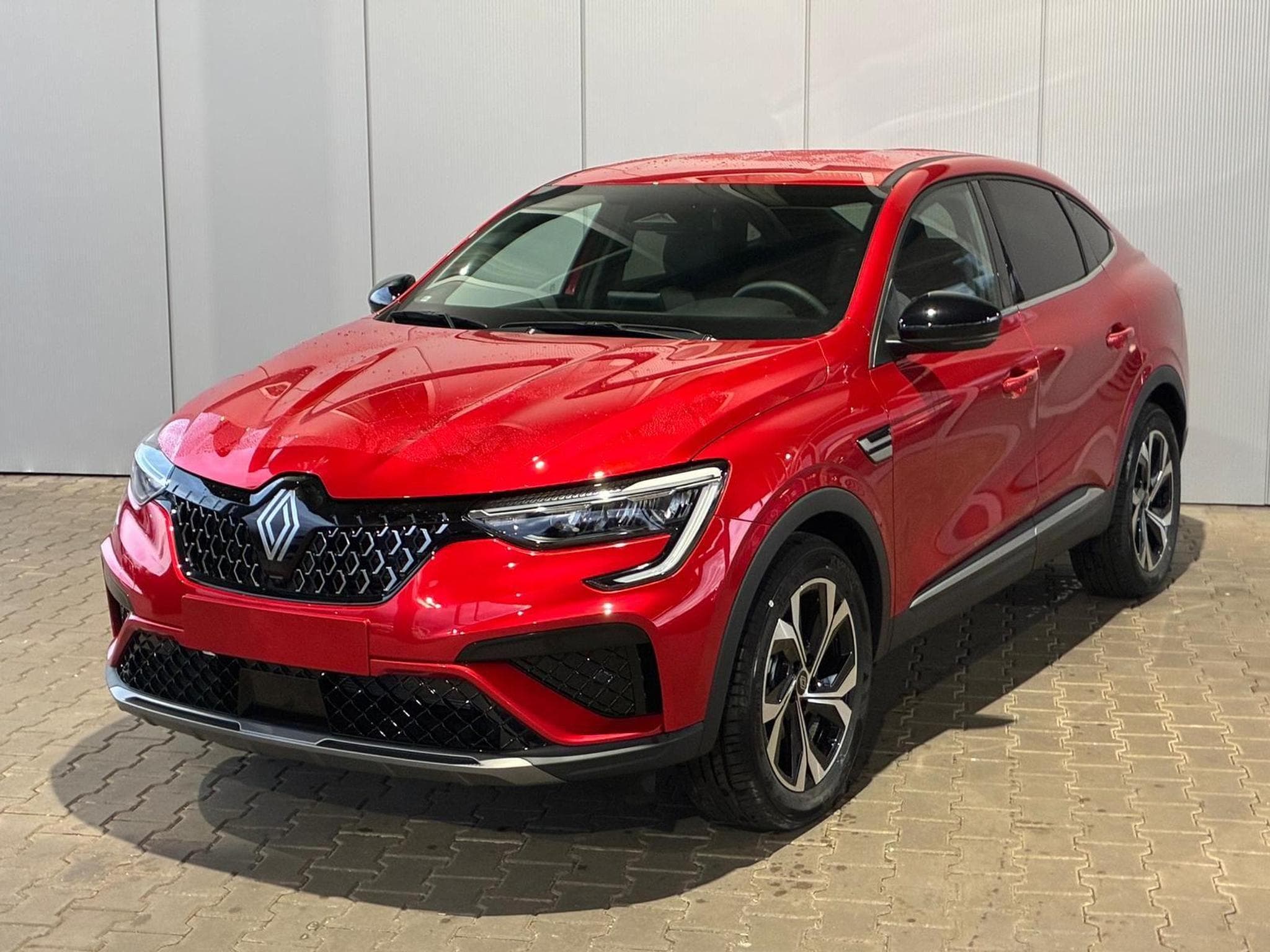 Renault Arkana Techno (2025) - Photo 1