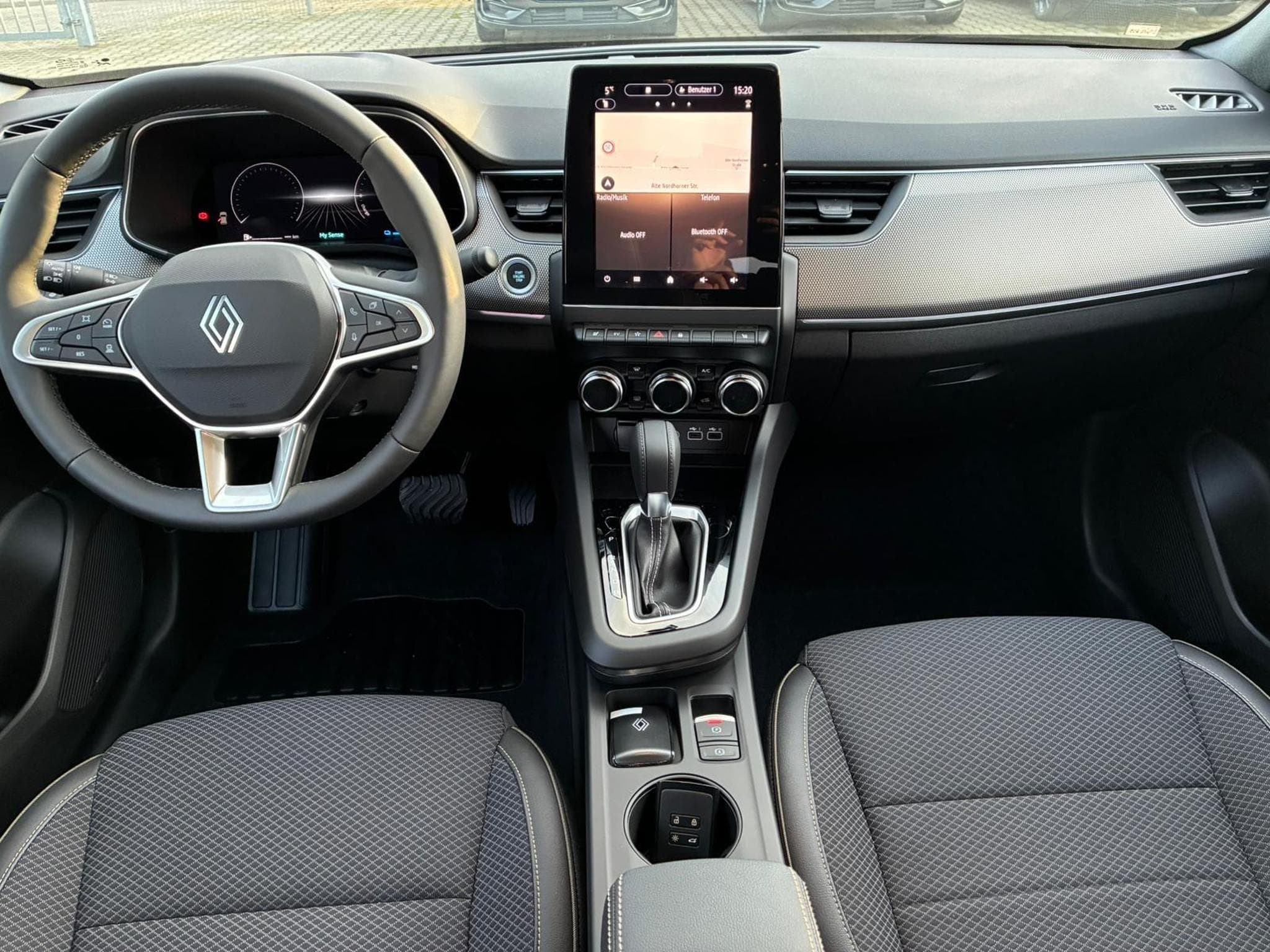 Renault Arkana Techno (2025) - Photo 5