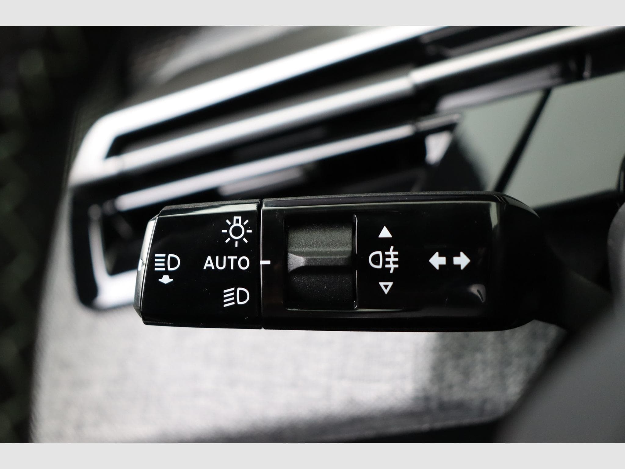 Peugeot 5008 GT (2026) - Photo 17