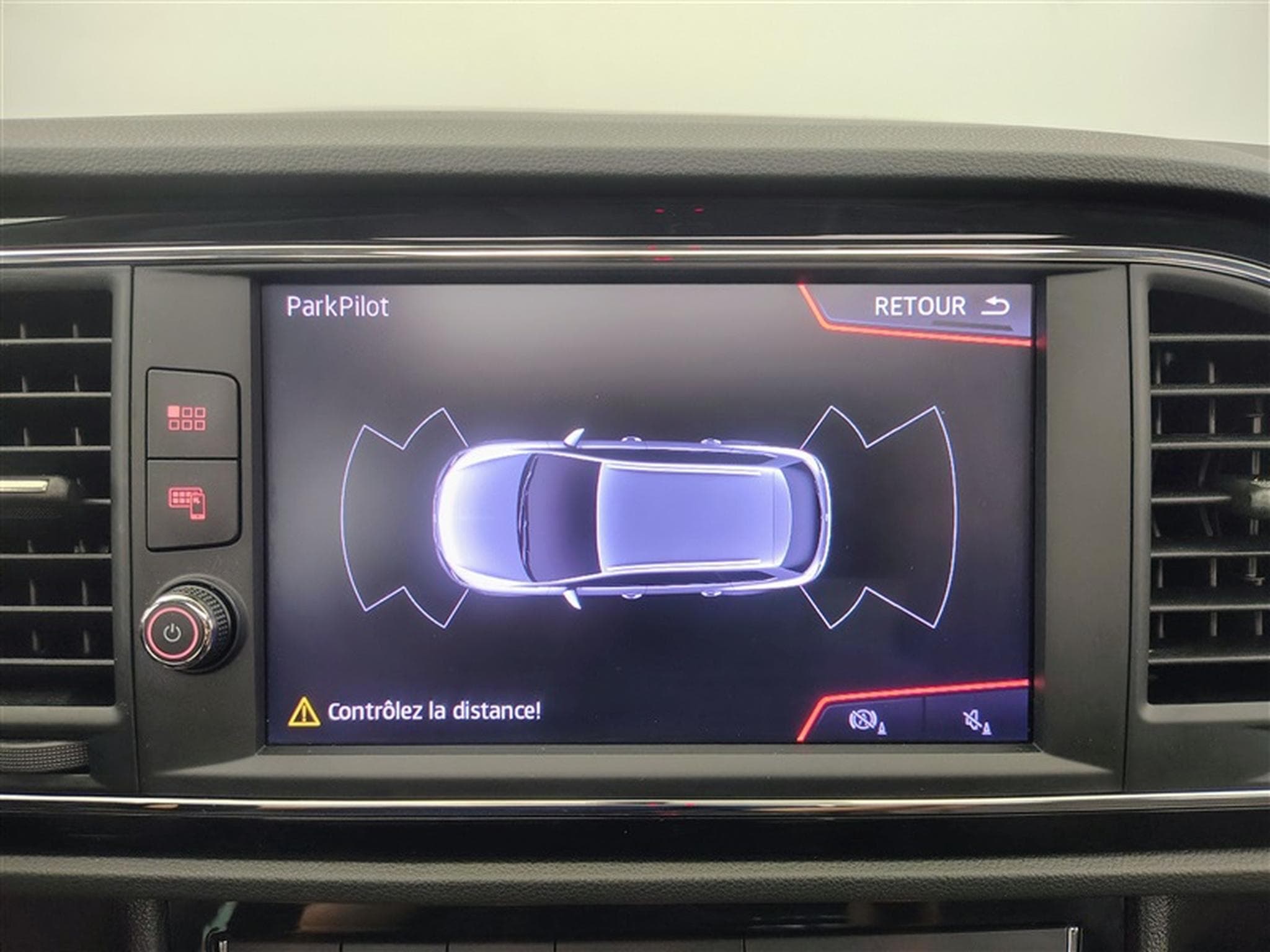 Seat Leon ST 1.5 TSI FR CARPLAY/PDC/PANO OUV./CLIM (2020) - Photo 18