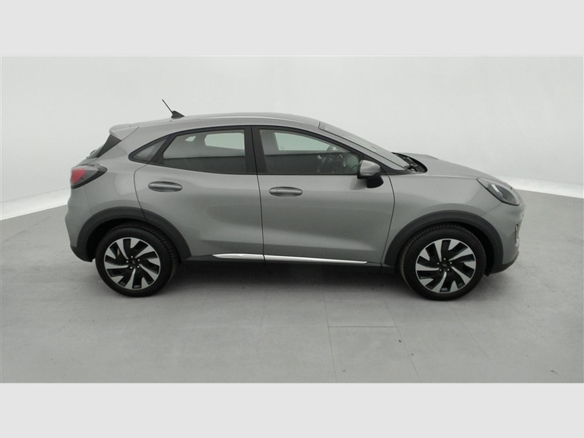 Ford Puma 1.0 EcoBoost AUT. MHEV Titanium NAVI / CARPLAY (2023) - Photo 24