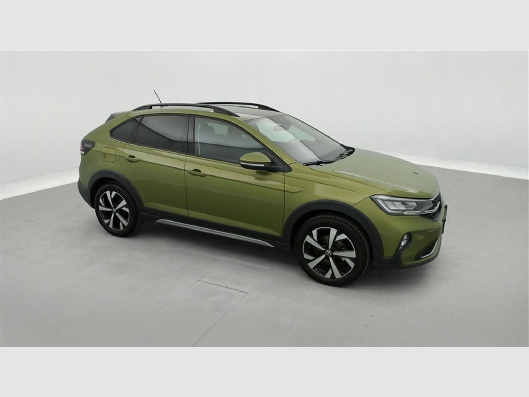 VW Taigo 1.0 TSI 95cv Style CARPLAY / FULL LED / CAMERA / JA 17" (2025) - Photo 23