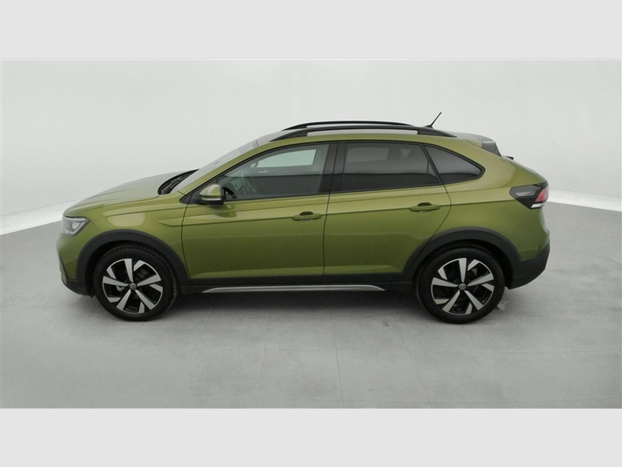 VW Taigo 1.0 TSI 95cv Style CARPLAY / FULL LED / CAMERA / JA 17" (2025) - Photo 3