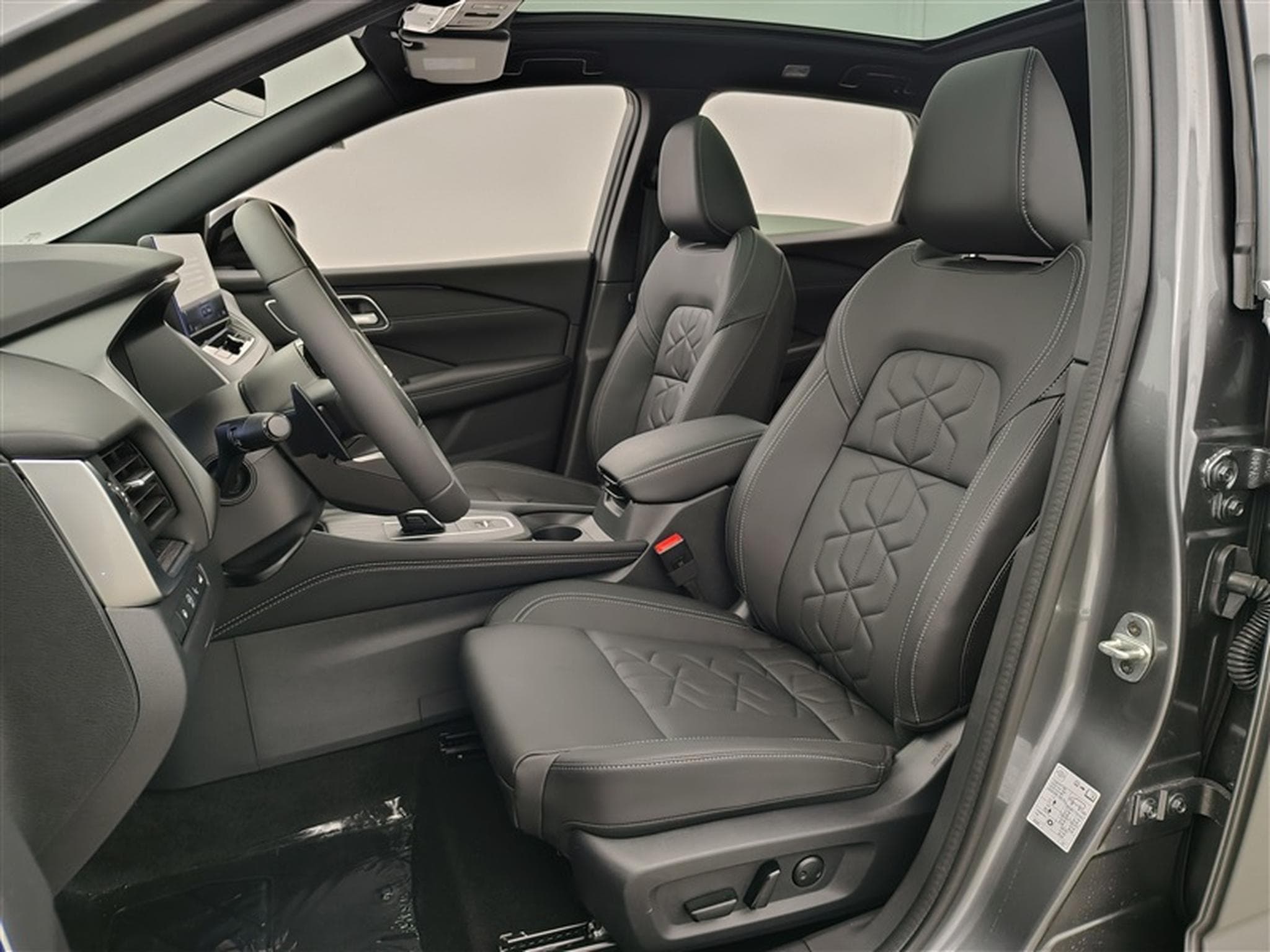 Nissan Qashqai 1.3 DIG-T MHEV X-Tronic Tekna NAVI / FULL LED / CUIR / PANO (2026) - Photo 7
