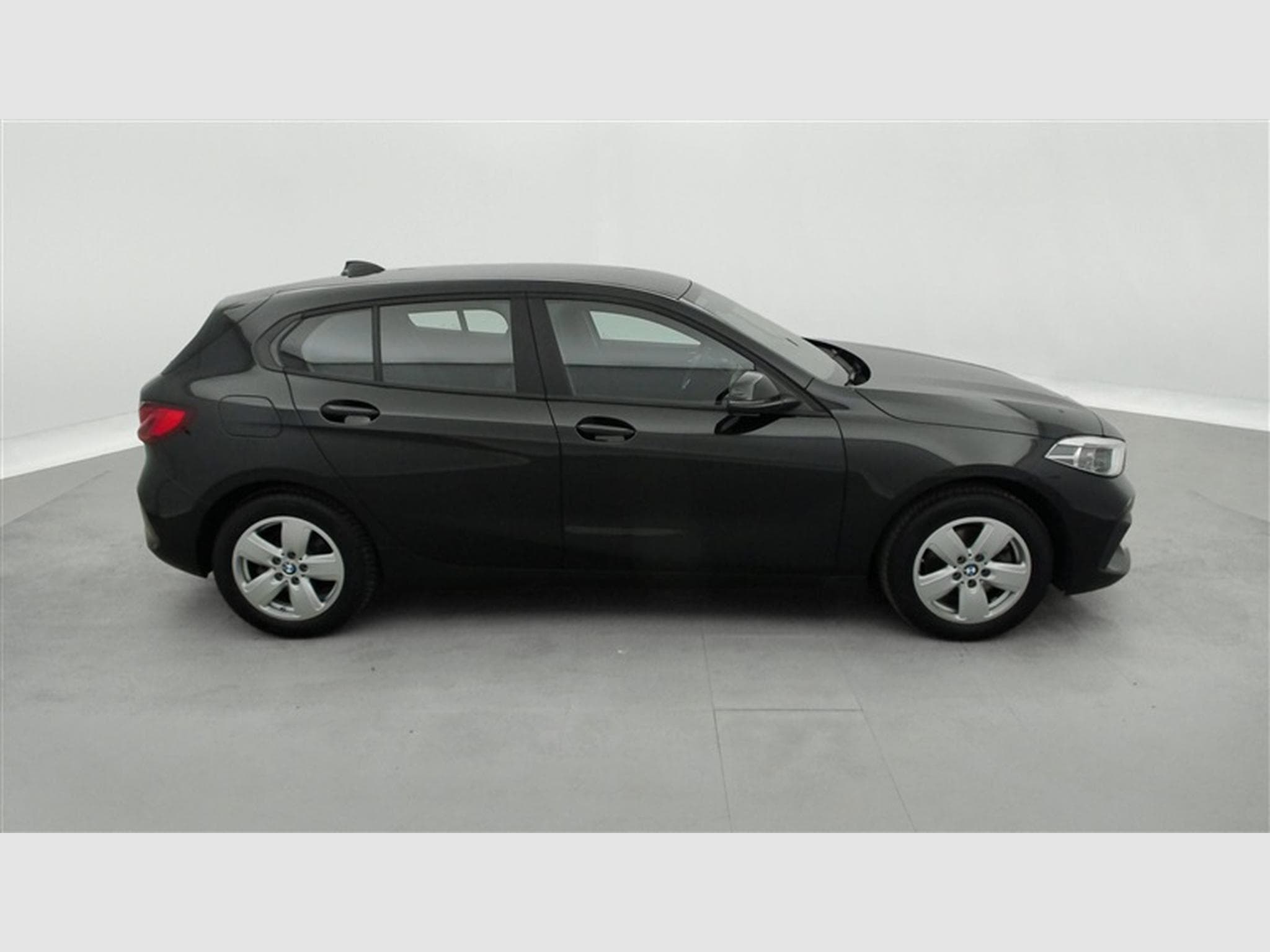 BMW 116 116d Business Line NAVI/FULL LED/JA16/PDC AV AR (2023) - Photo 25