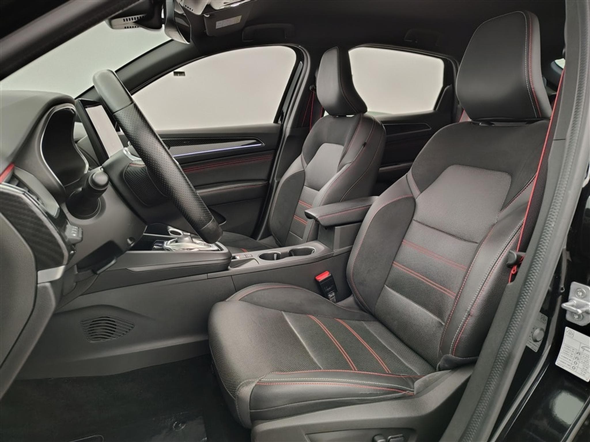 Renault Arkana E-TECH 1.6i E-Tech RS LINE*NAVI/FULL LED/CUIR/CAM/PDC/JA18* (2022) - Photo 7