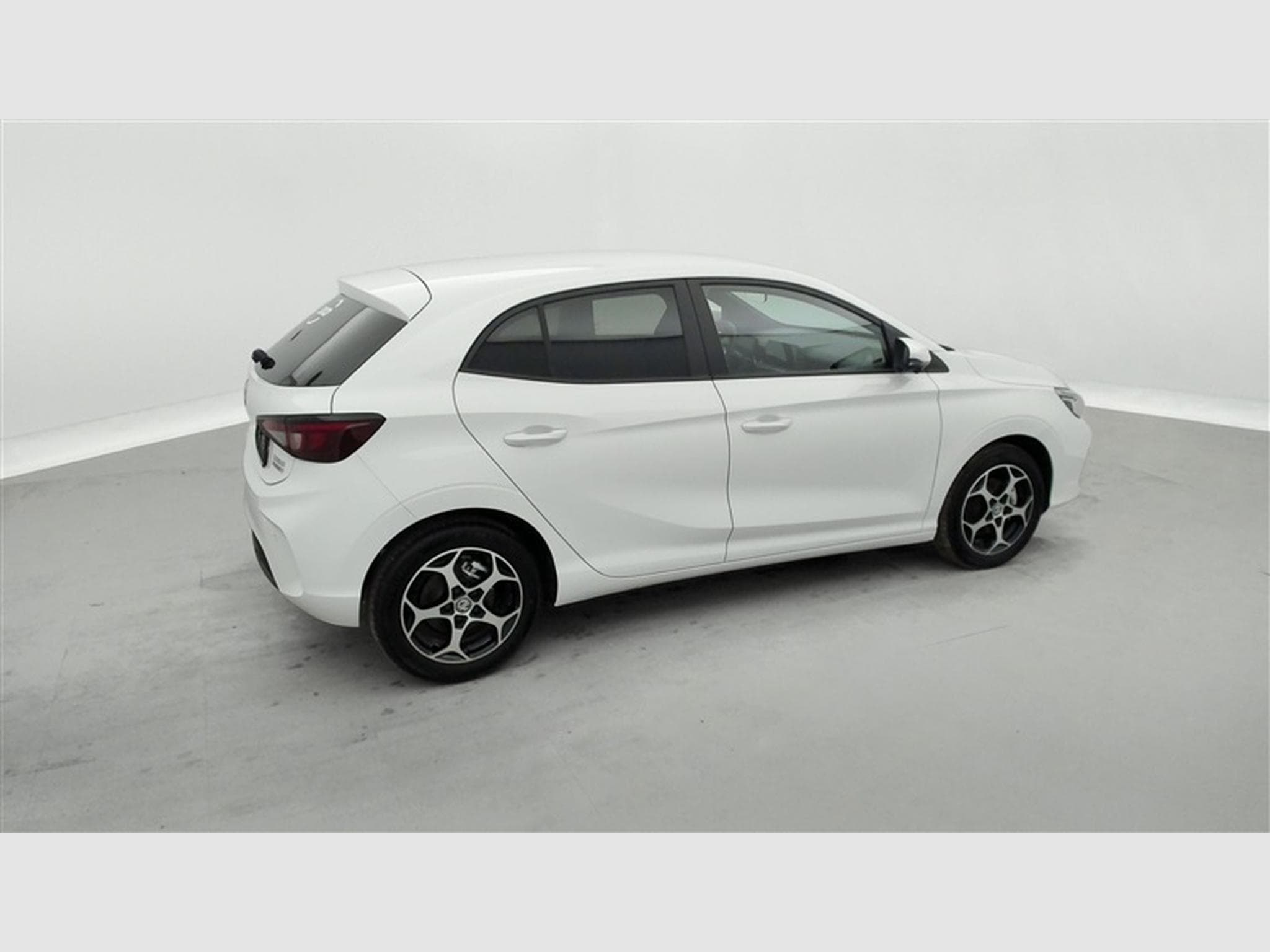 MG MG3 1.5 Hybrid+ Luxury NAVI / FULL LED / CAMERA 360° / JA 16" (2026) - Photo 25