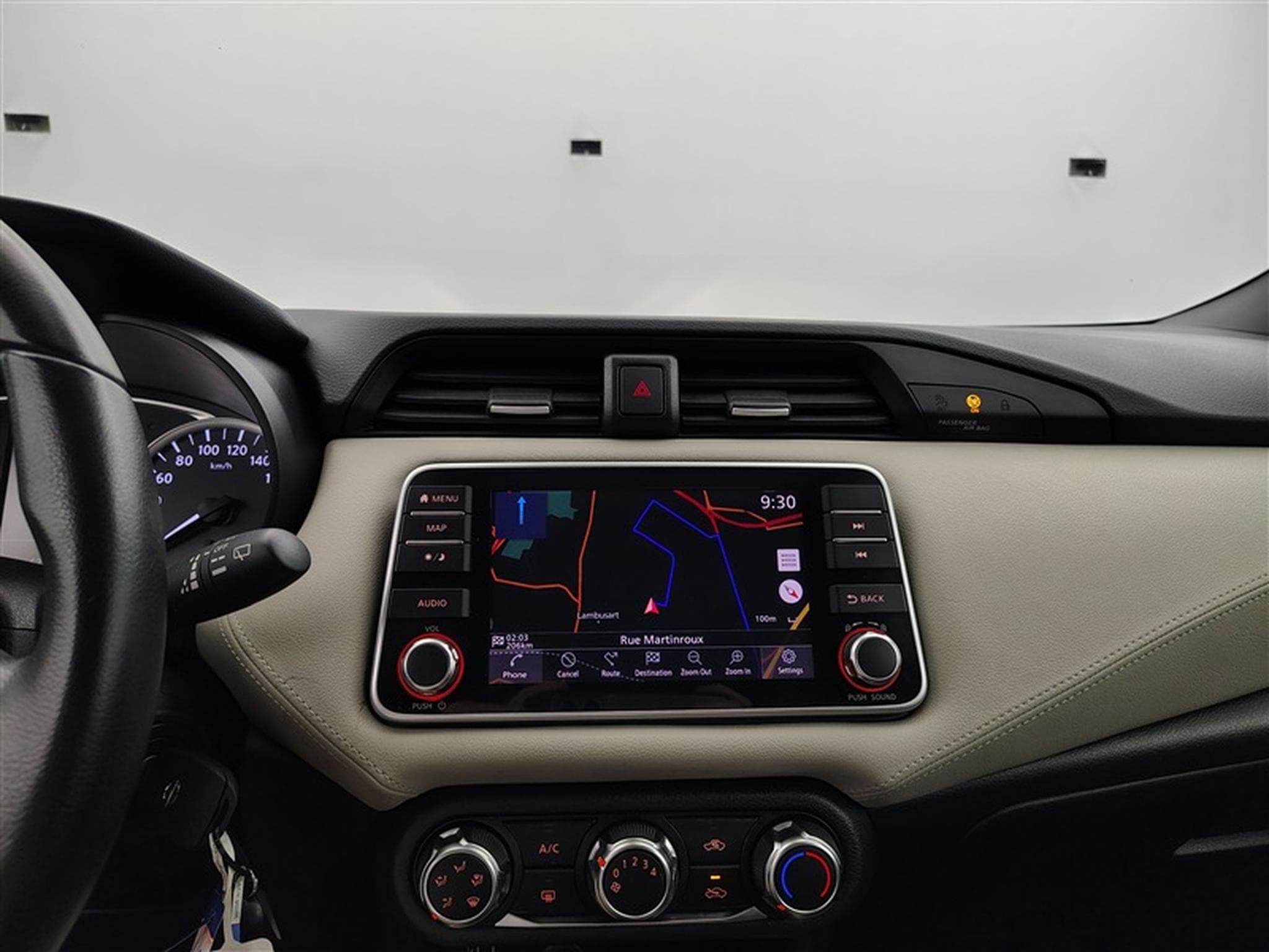 Nissan Micra 1.0 IG-T N-Design  Navi / PDC (2023) - Photo 11