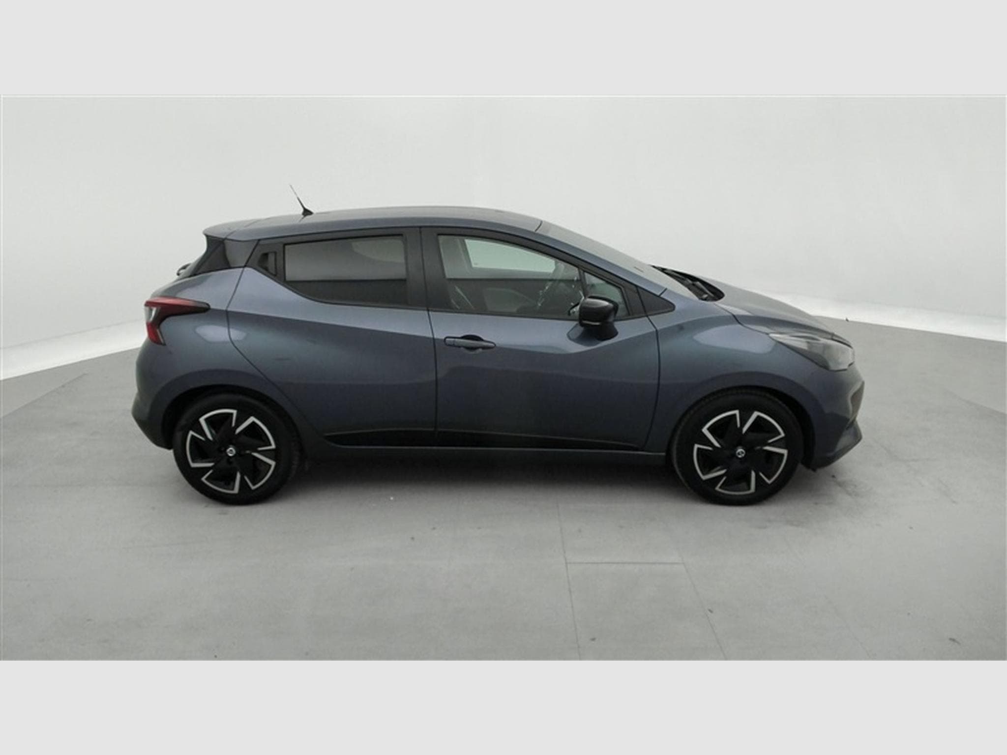 Nissan Micra 1.0 IG-T N-Design  Navi / PDC (2023) - Photo 23