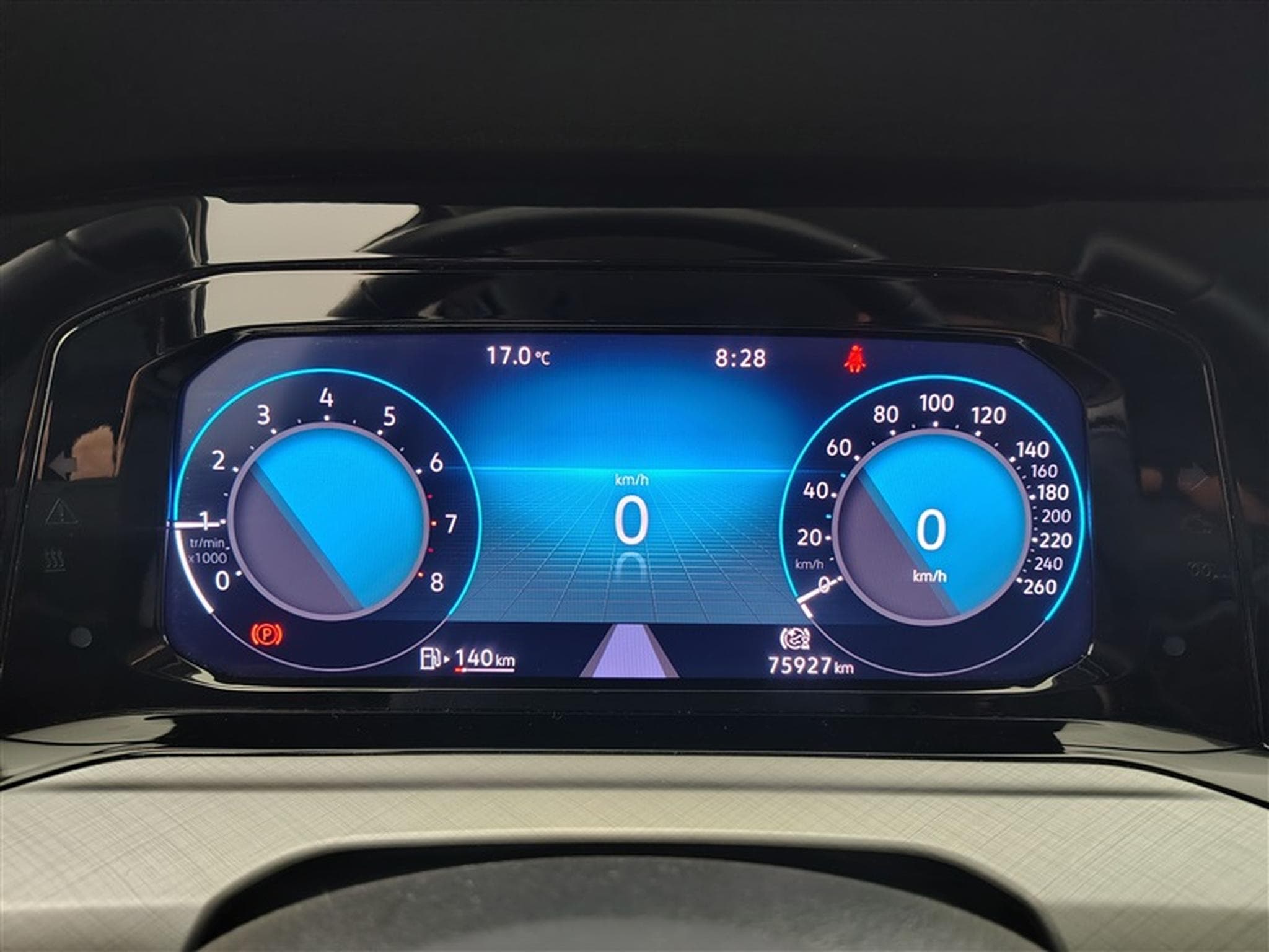 VW Golf 1.0 TSI 110 Life CARPLAY / FULL LED / ALU / PDC (2021) - Photo 10