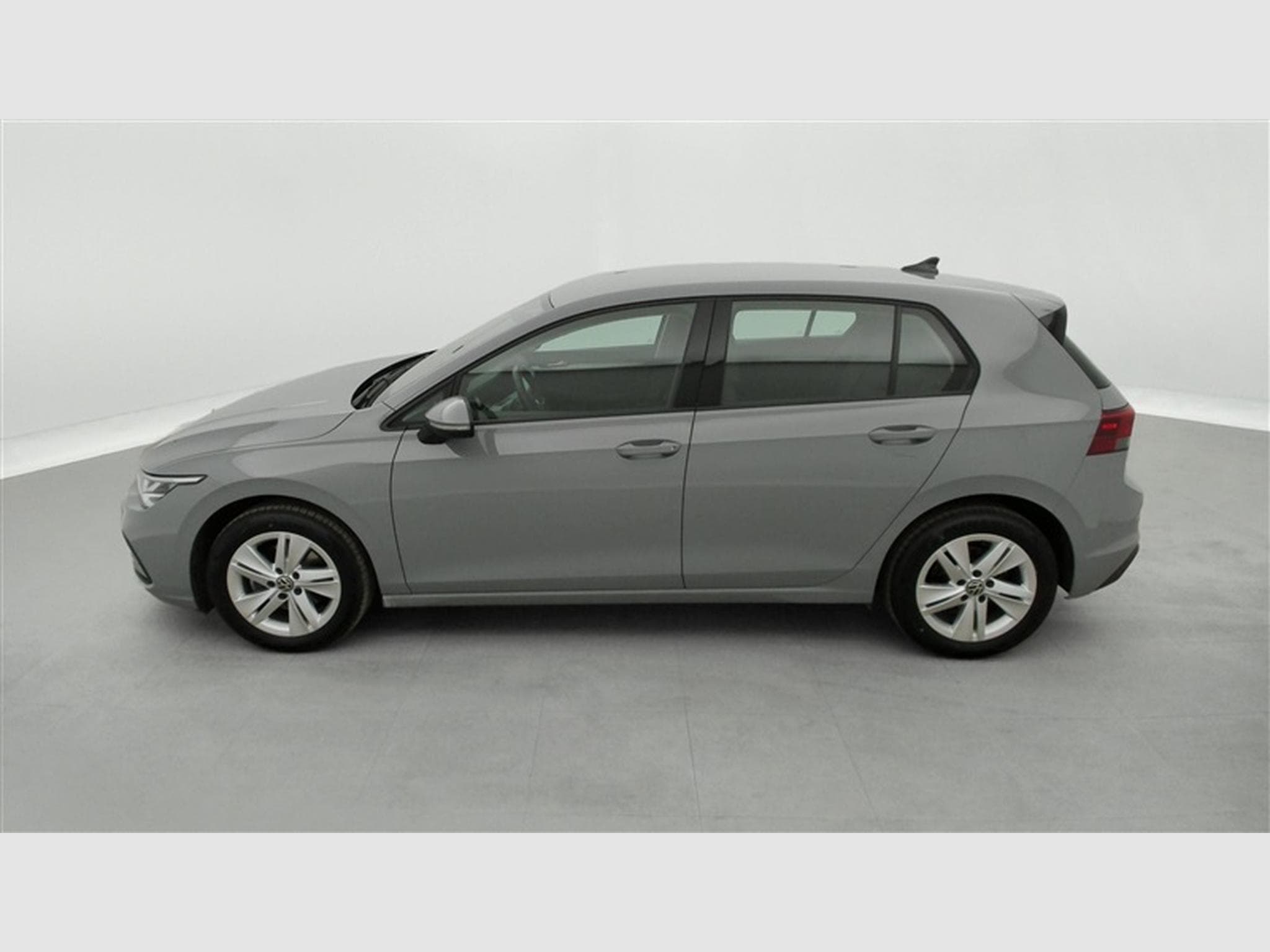 VW Golf 1.0 TSI 110 Life CARPLAY / FULL LED / ALU / PDC (2021) - Photo 3