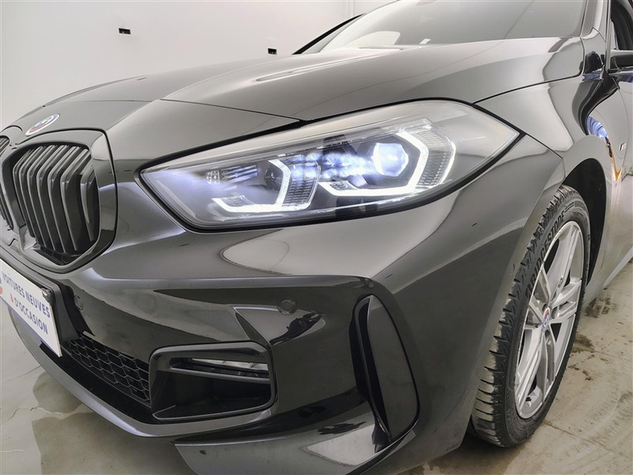 BMW 118 i Pack M   Navi Cockpit / Led/ PDC+Caméra (2022) - Photo 15