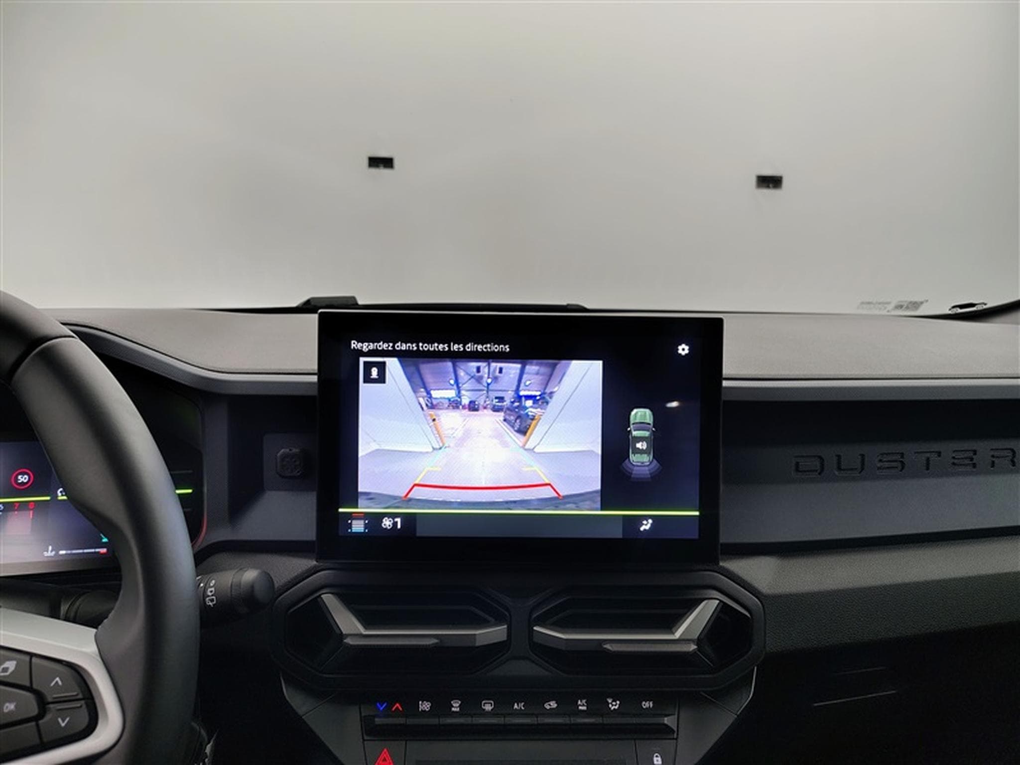 Dacia Duster 1.0 Eco-G100 Expression Navi / CarPlay / caméra (2025) - Photo 17