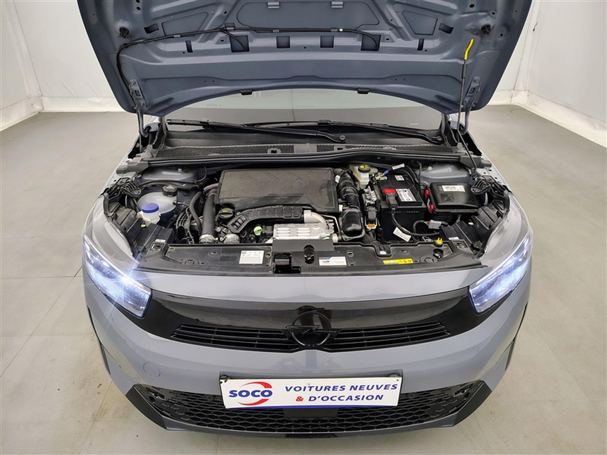 Opel Corsa 1.2 Turbo 100Cv GS CARPLAY / CAMERA / FULL LED / ALU (2025) - Photo 19