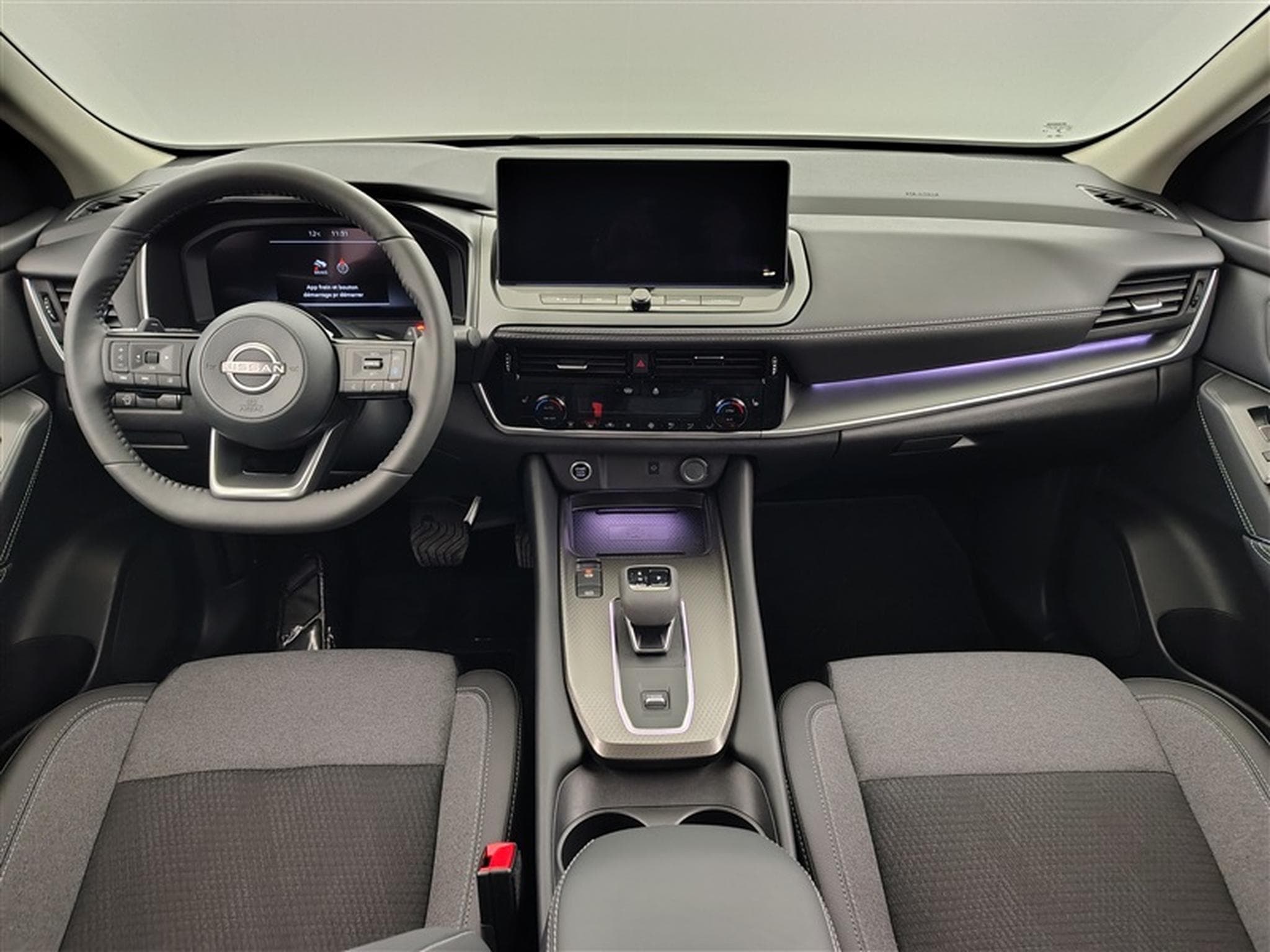 Nissan Qashqai 1.3 DIG-T MHEV X-Tronic N-Connecta CARPLAY / FULL LED / CAM (2026) - Photo 8