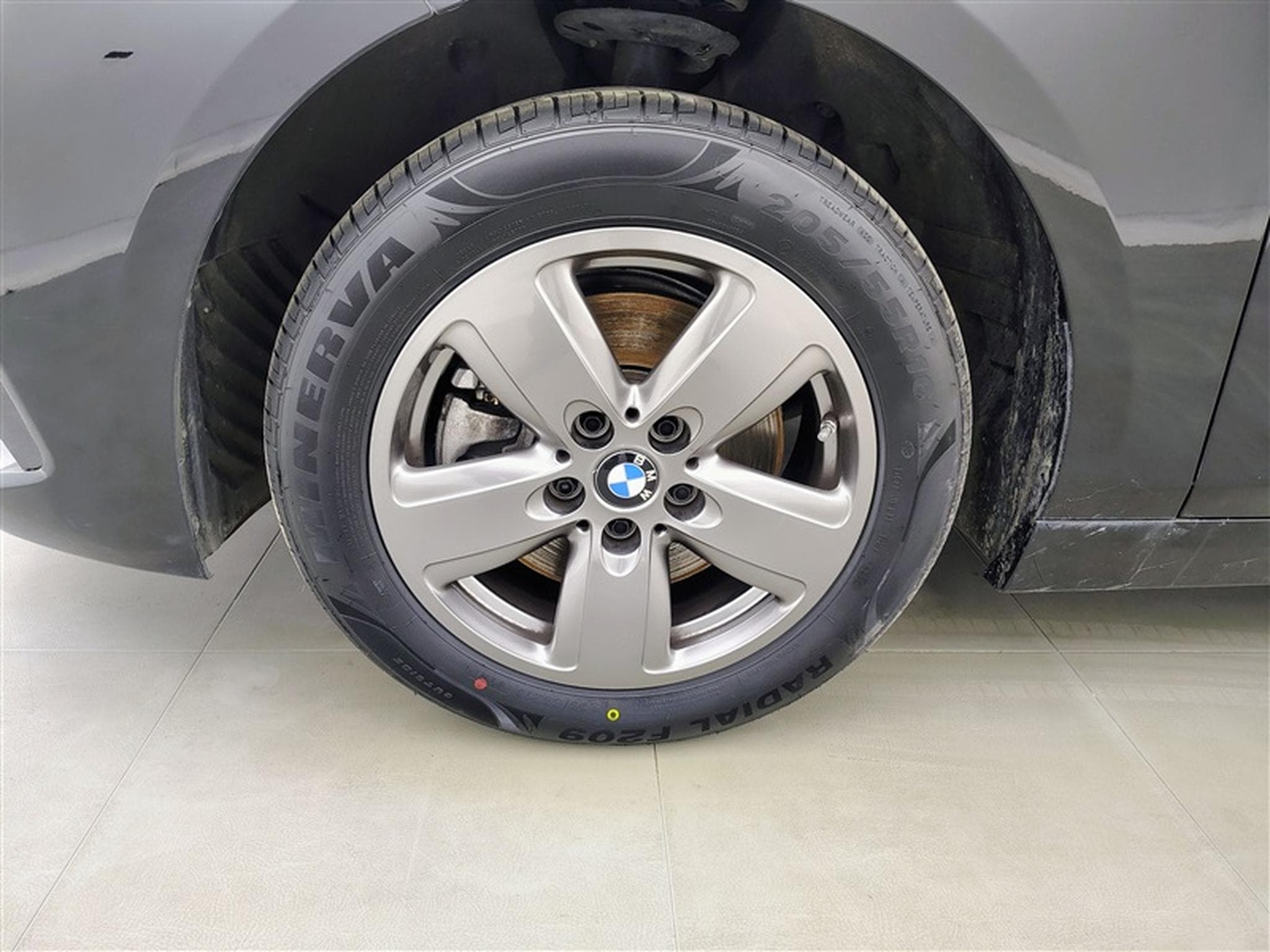 BMW 116 116 d Business NAVI/FULL LED/JA/PDC AV AR (2023) - Photo 6