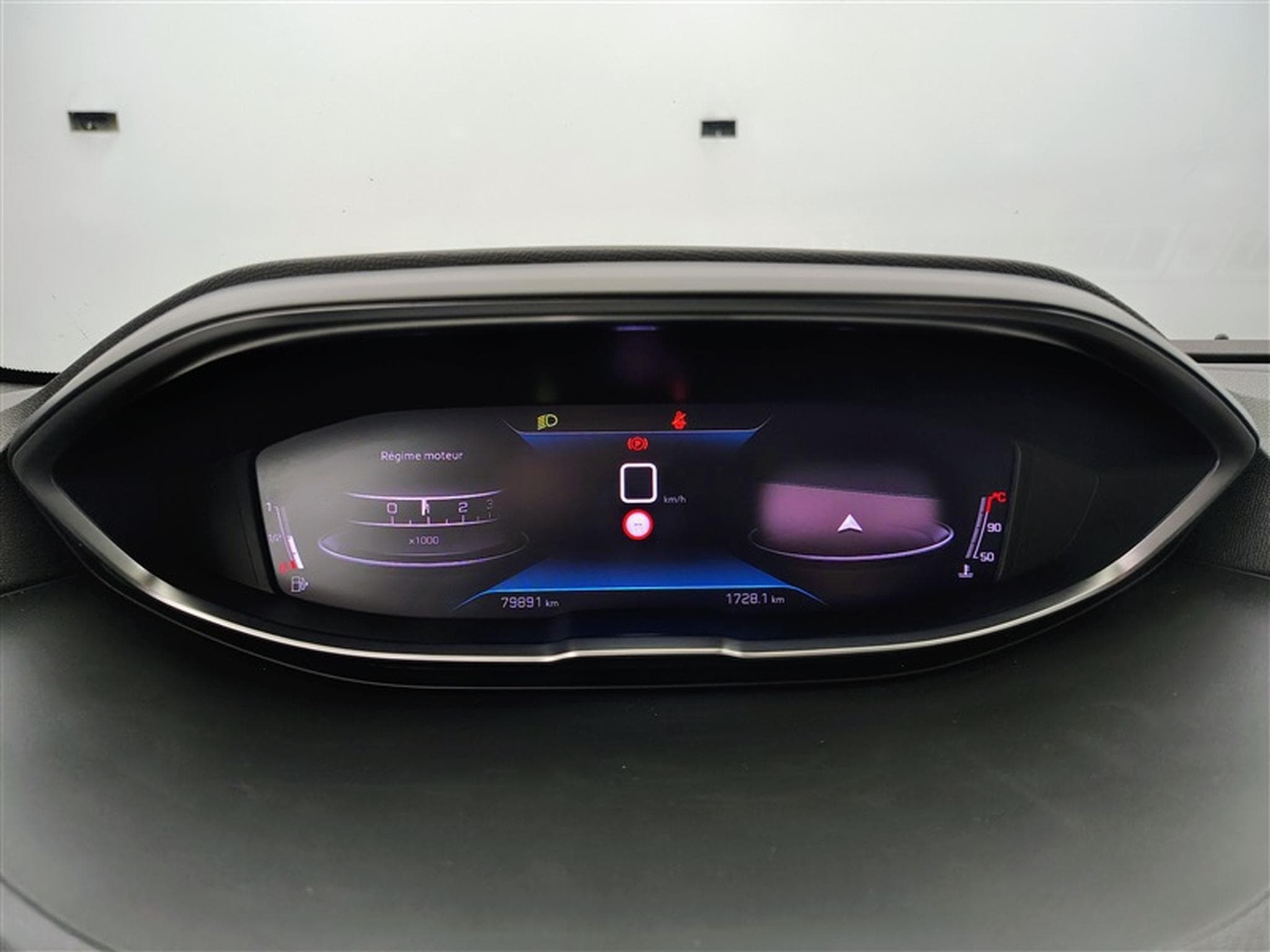 Peugeot 3008 1.2 PureTech Allure Pack S-CUIR / NAVI / CAMERA / CARPLAY (2023) - Photo 10