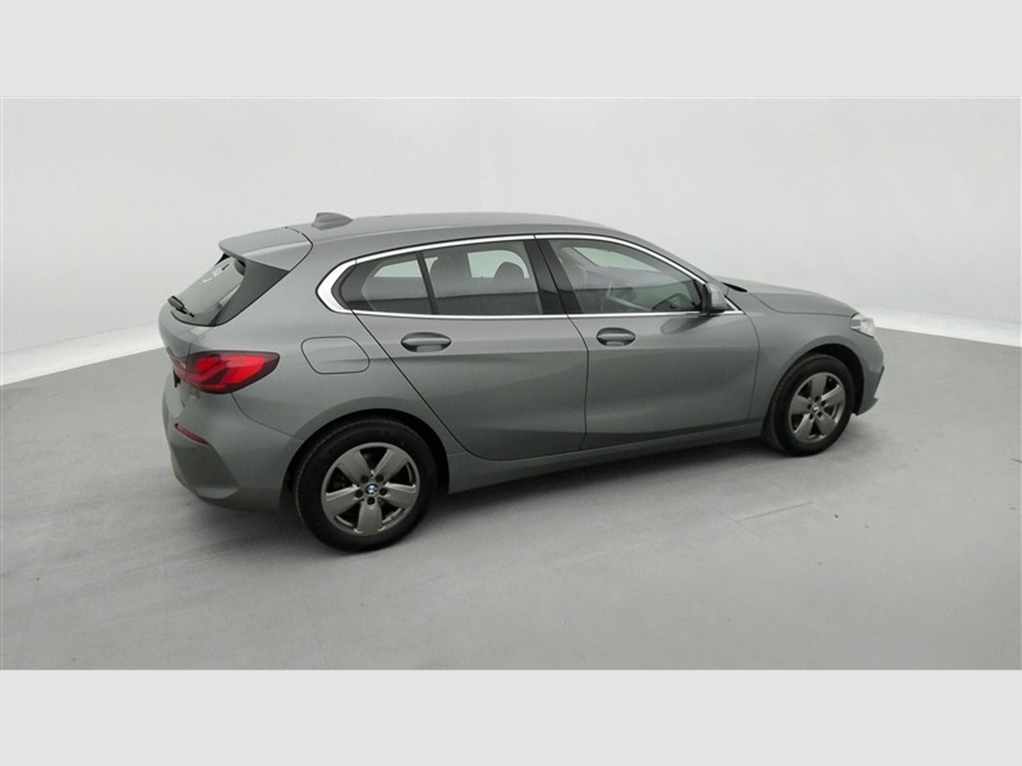 BMW 116 116i Business NAVI/FULL LED/JA16/PDC AV AR (2023) - Photo 25