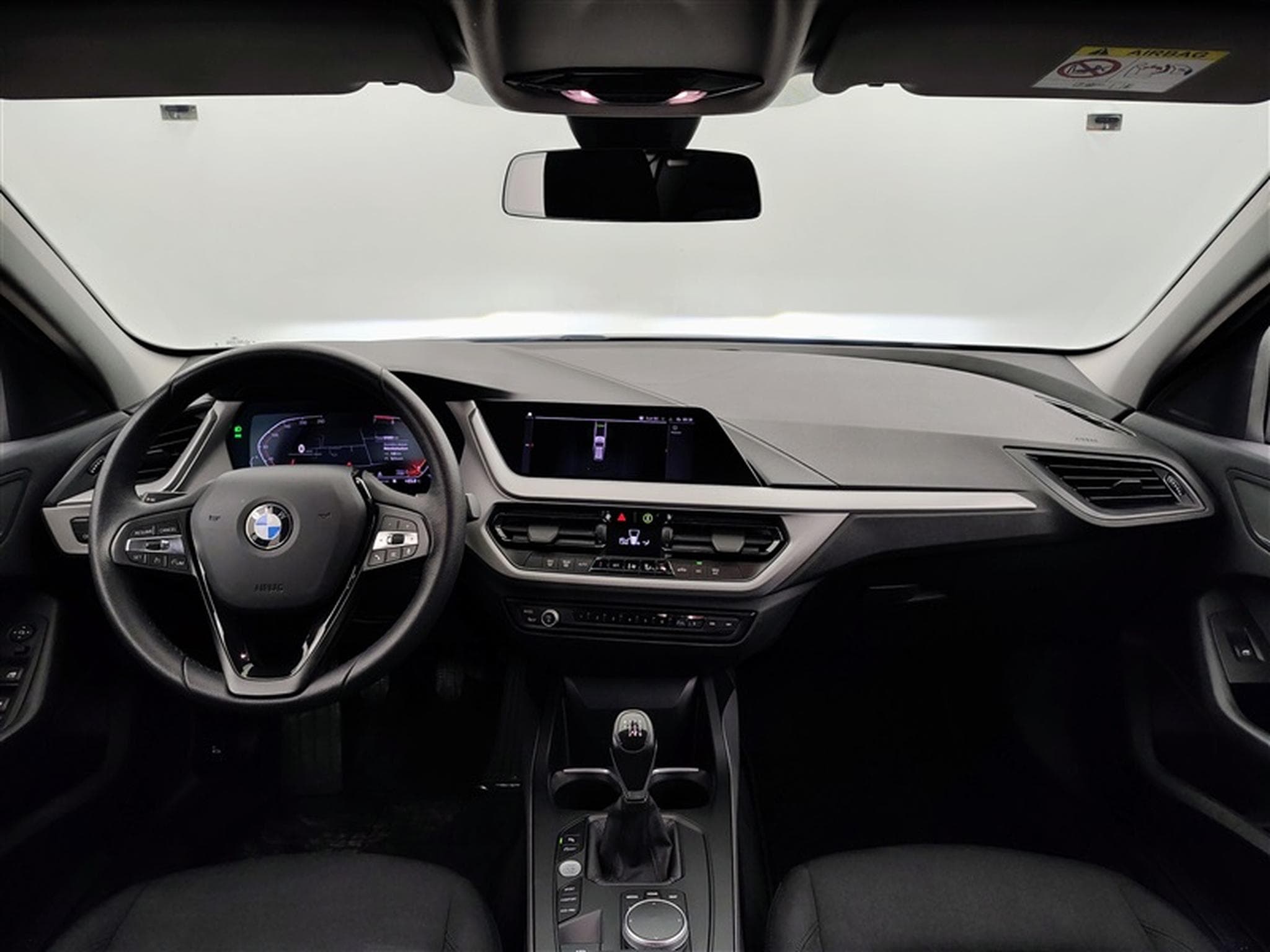 BMW 116 116i Business NAVI/FULL LED/JA16/PDC AV AR (2023) - Photo 8