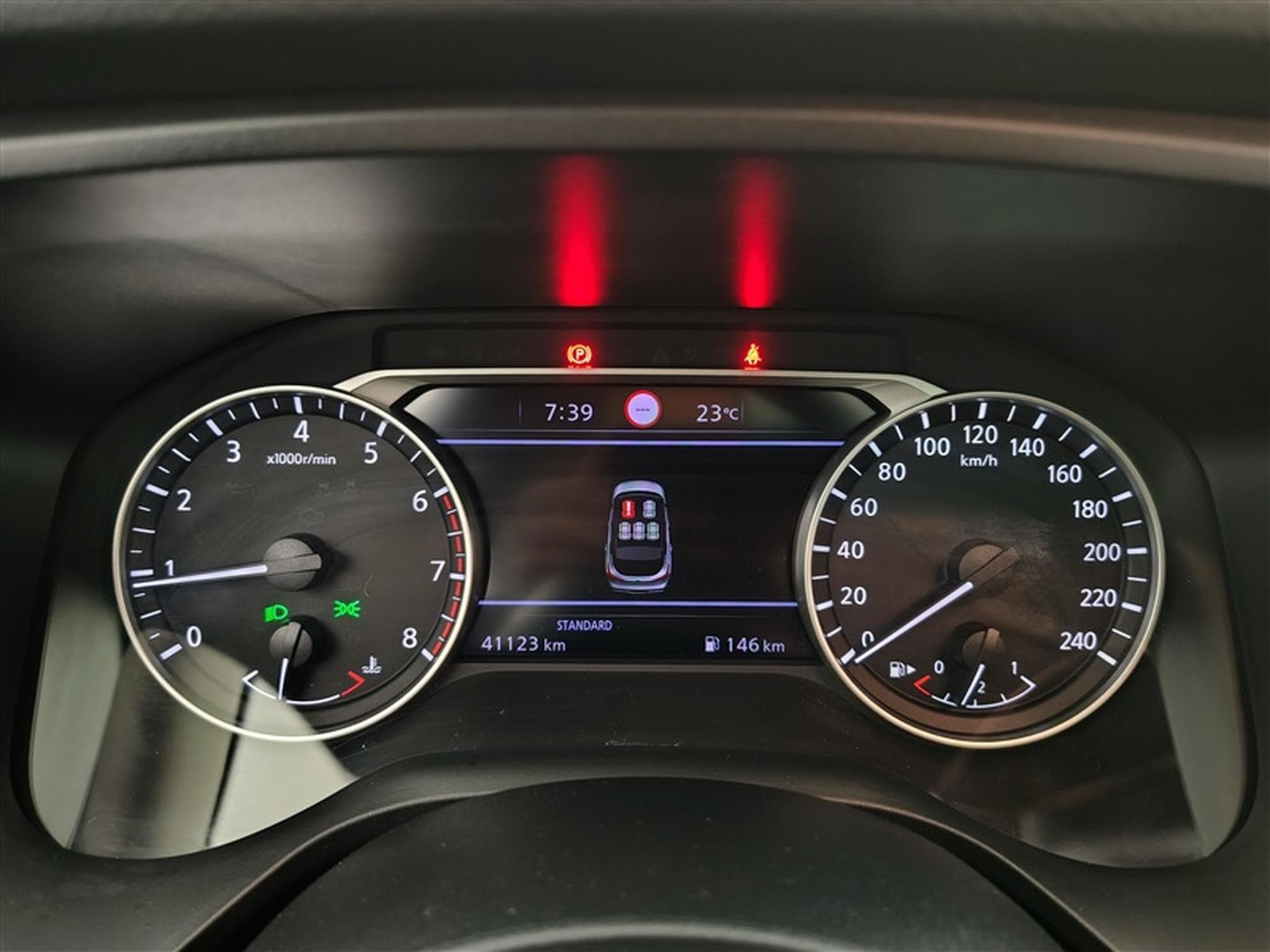 Nissan Qashqai 1.3 DIG-T MHEV N-Connecta (2022) - Photo 10