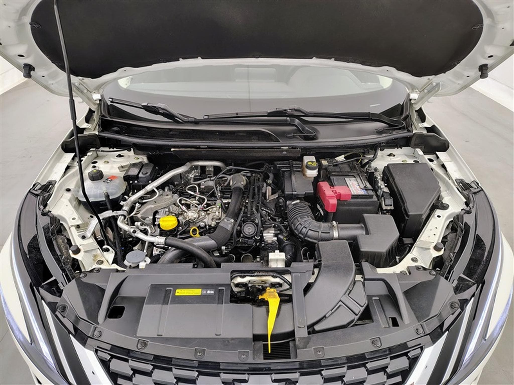 Nissan Qashqai 1.3 DIG-T MHEV N-Connecta (2022) - Photo 20