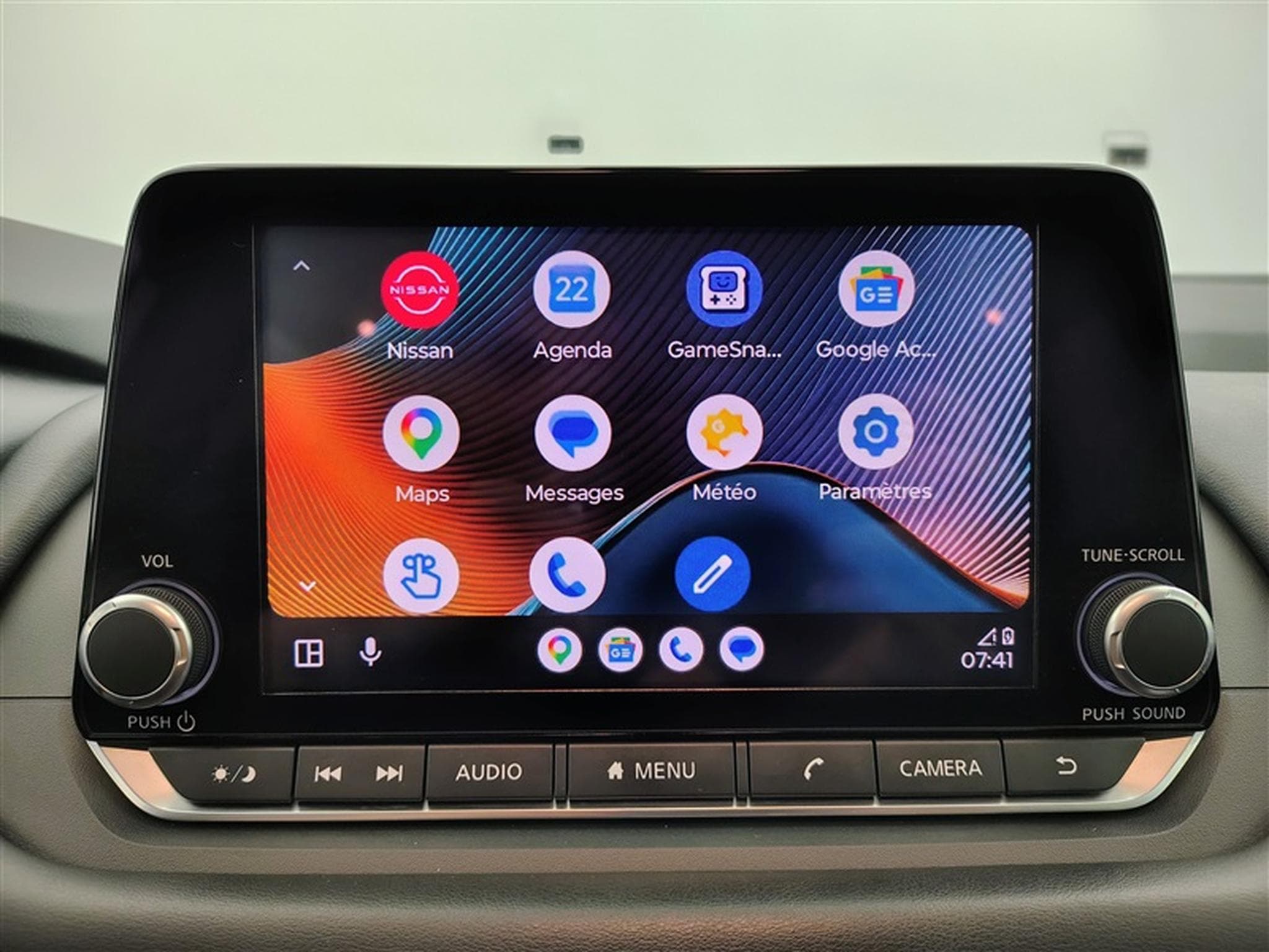 Nissan Qashqai 1.3 DIG-T MHEV N-Connecta (2022) - Photo 21