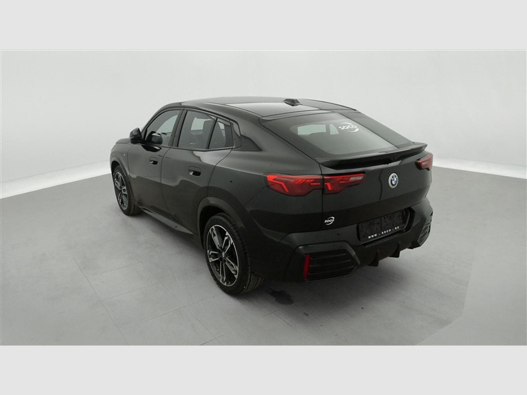 BMW X2 1.5iA sDrive20 PACK M NAVI / FULL LED / S-CUIR (2024) - Photo 2