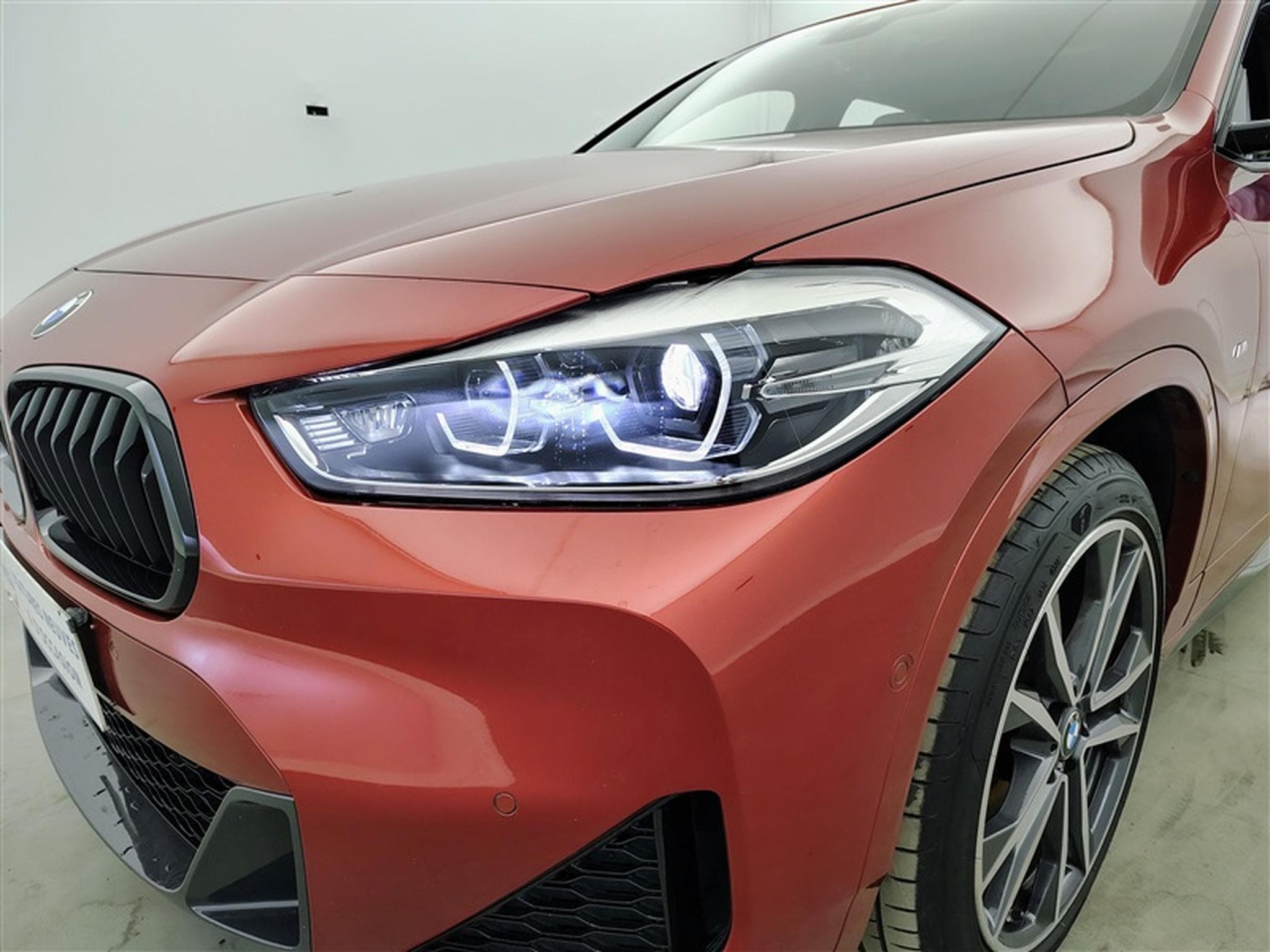 BMW X2 1.5i sDrive18 M-SPORT/CUIR/NAVI/FULL LED/JA19 (2022) - Photo 15
