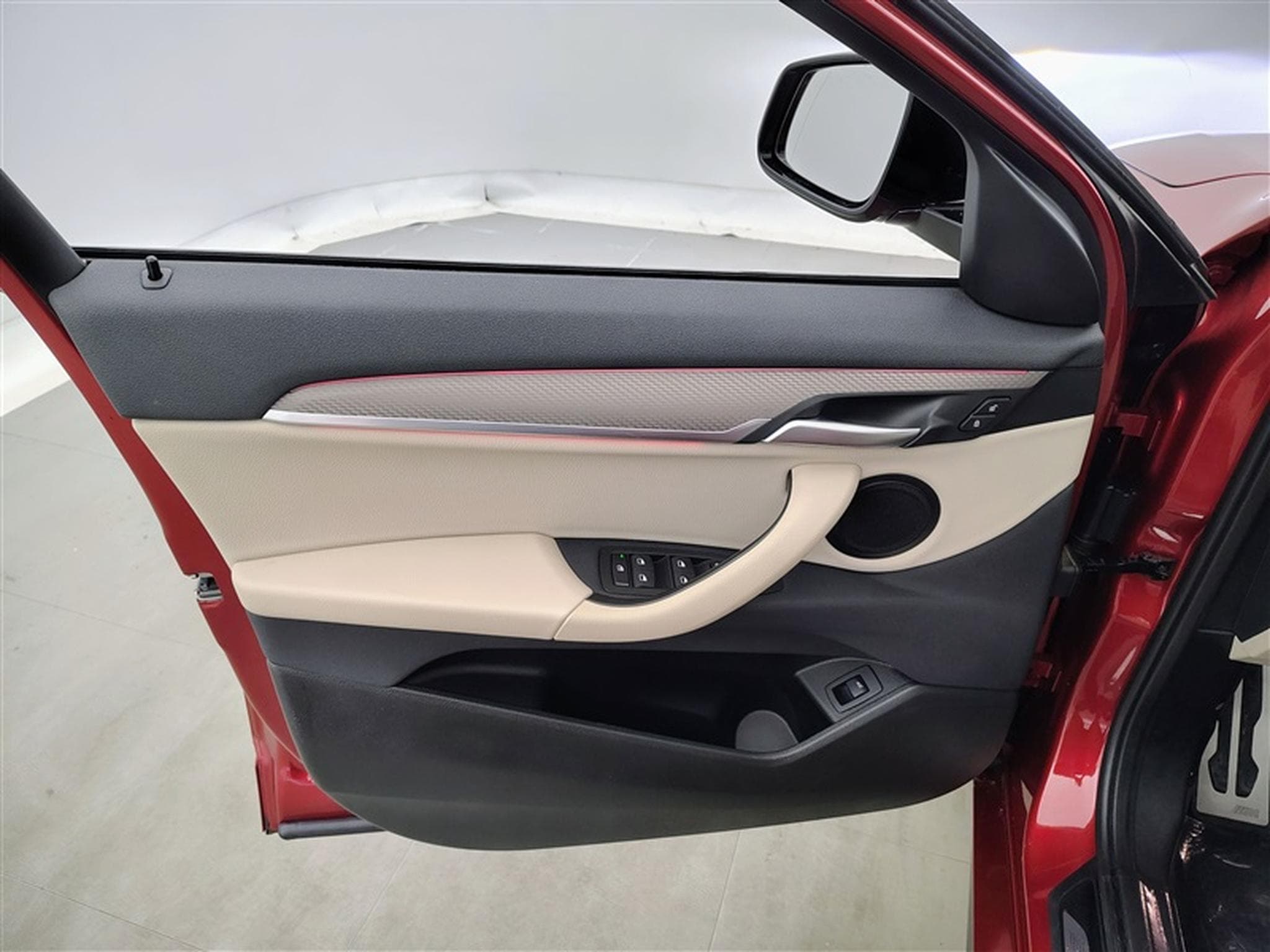 BMW X2 1.5i sDrive18 M-SPORT/CUIR/NAVI/FULL LED/JA19 (2022) - Photo 17