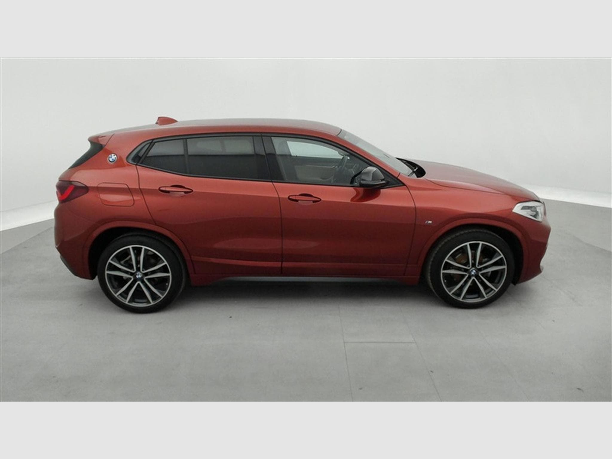 BMW X2 1.5i sDrive18 M-SPORT/CUIR/NAVI/FULL LED/JA19 (2022) - Photo 25