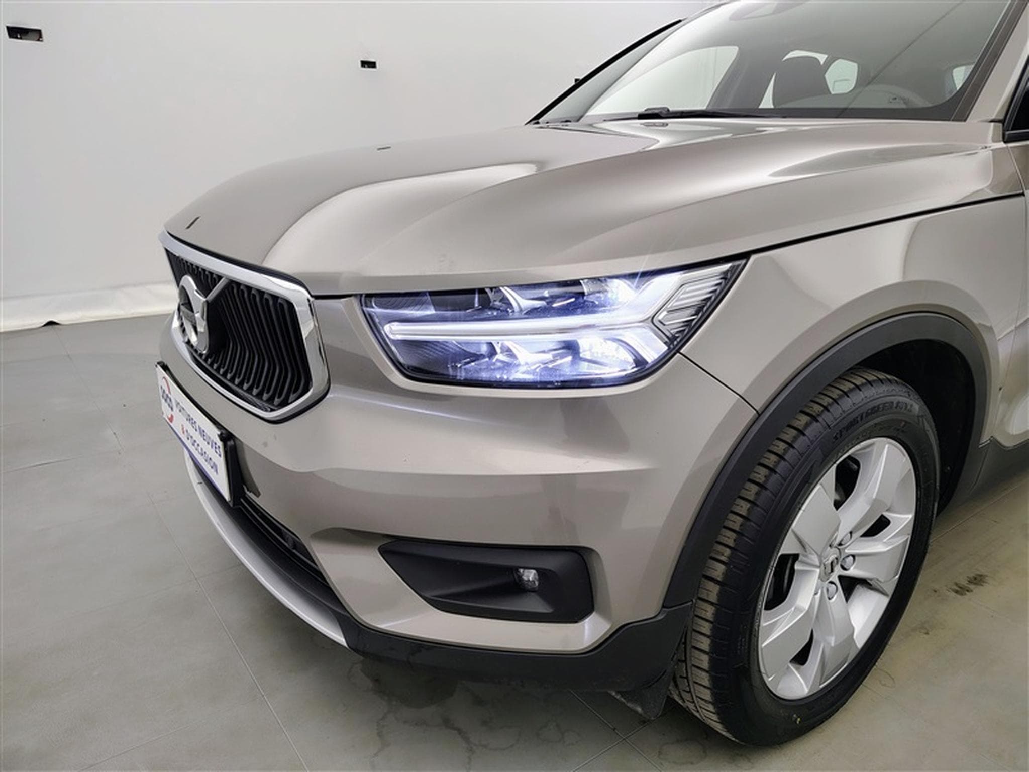 Volvo XC40 2.0 D3 Momentum Pro Geartronic Navi / Led (2021) - Photo 15