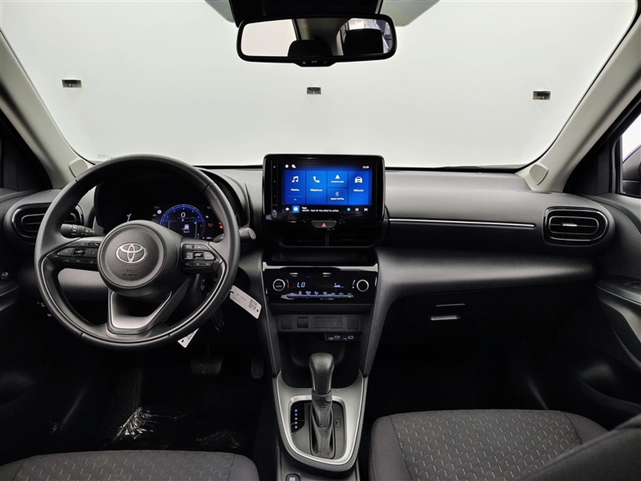 Toyota Yaris Cross Dynamic (2025) - Photo 7