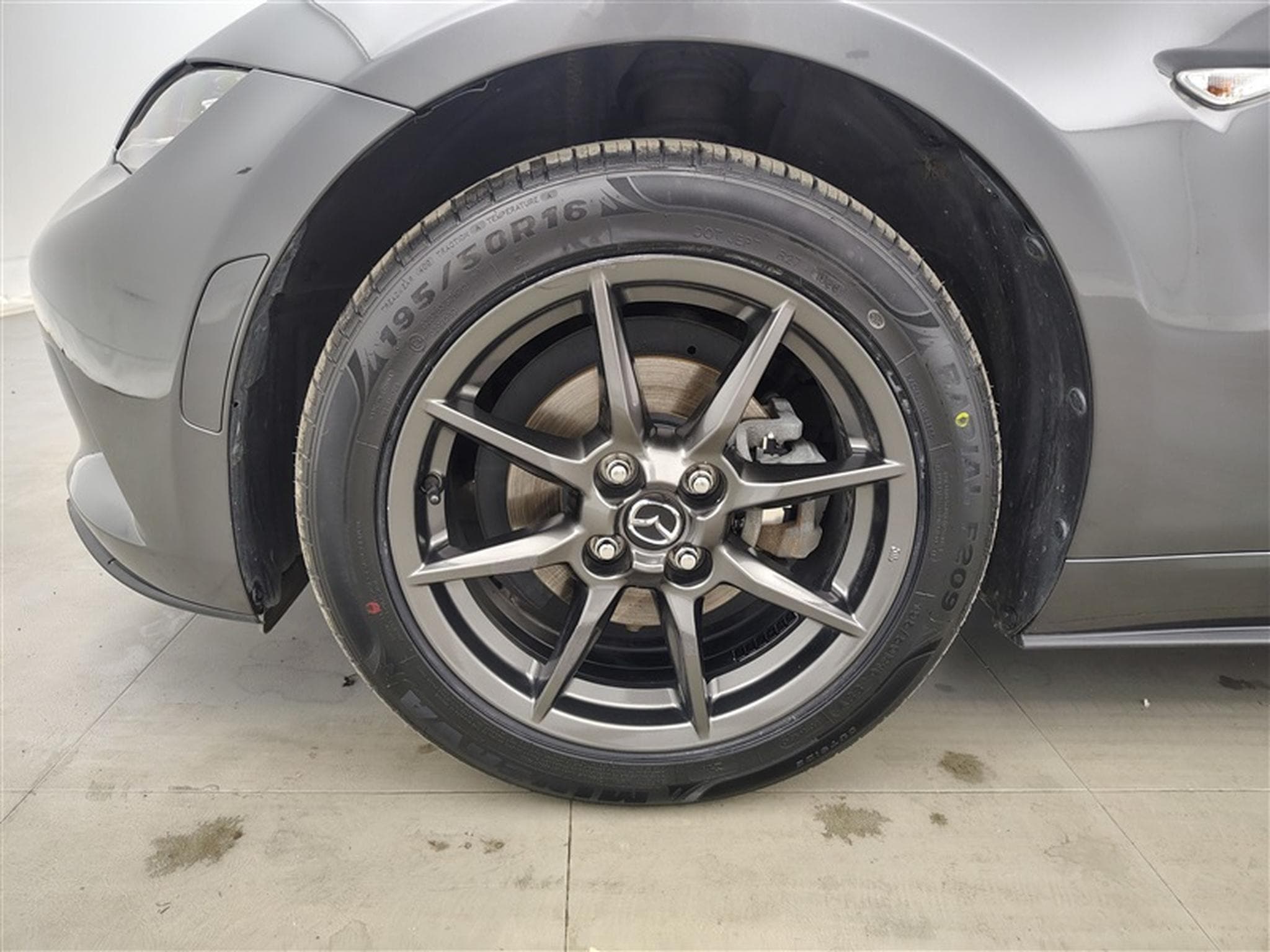 Mazda MX-5 RF 1.5i Skyactiv-G Skydrive (2018) - Photo 6