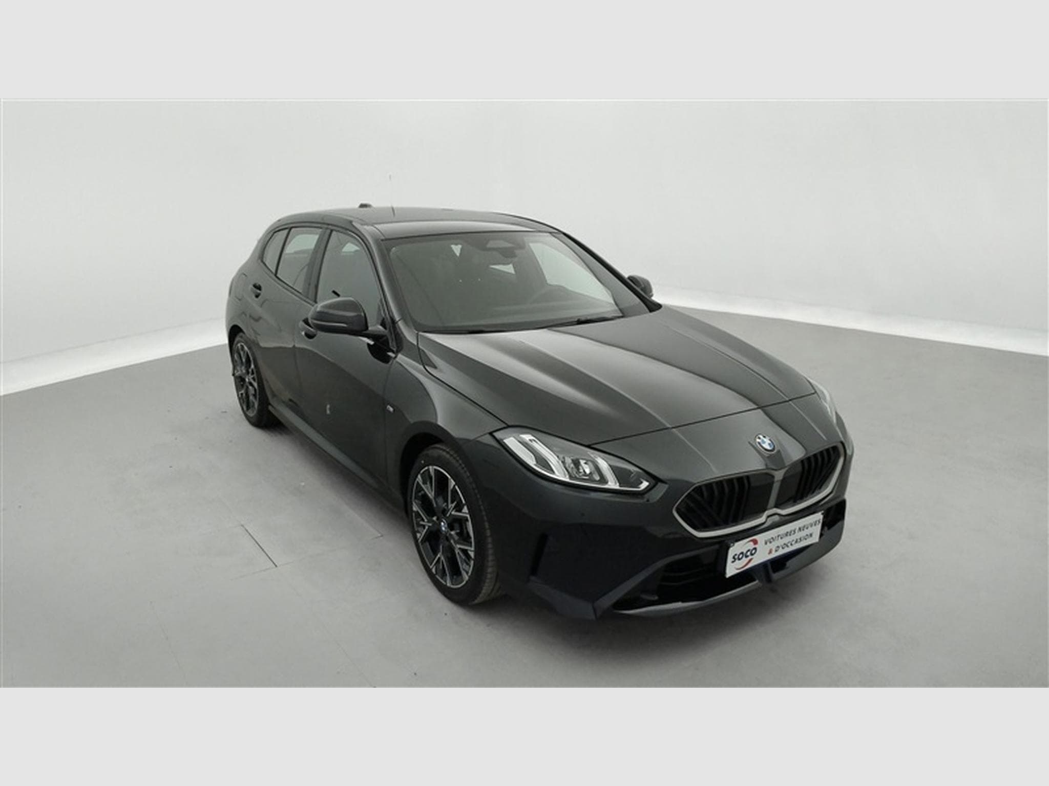 BMW 120 120iA Pack M NAVI / FULL LED / CAMERA / JA 18" (2025) - Photo 22