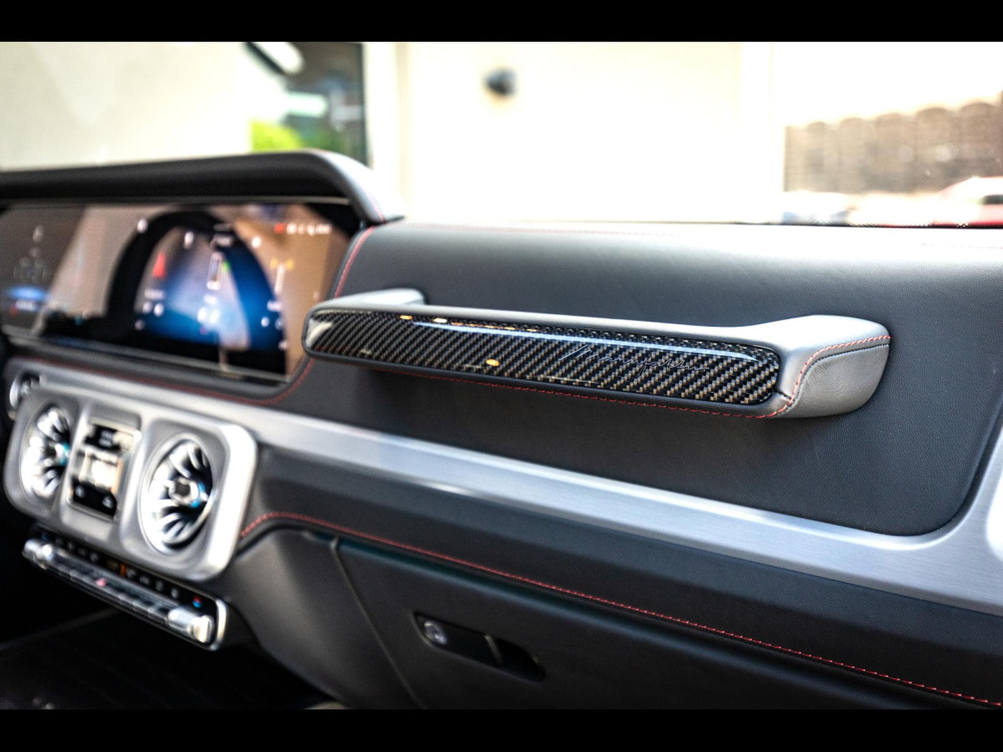 Mercedes G 63 AMG V8 BI-TURBO (FACELIFT) – PACK NIGHT - OBSIDIAN BLACK METALLI (2025) - Photo 25
