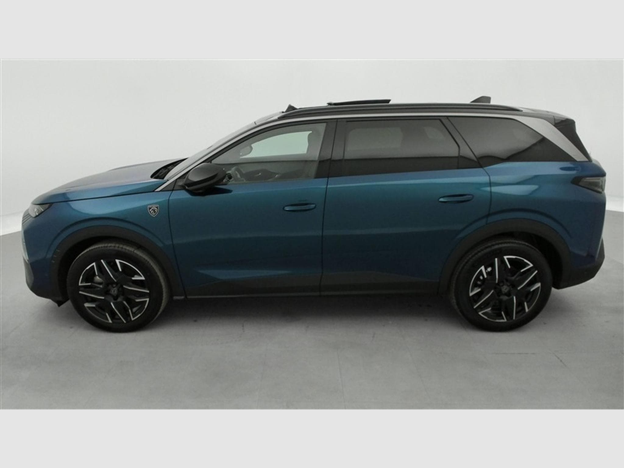 Peugeot 5008 1.2 HYBRID 145cv e-DSC6 GT 7pl. NAVI / FULL LED / PANO / CAM (2025) - Photo 3