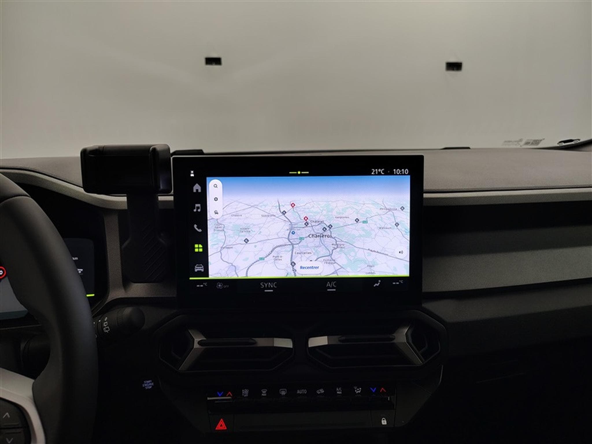 Dacia Bigster Mild Hybrid 140cv Journey NAVI / CARPLAY / CAMERA (2026) - Photo 11