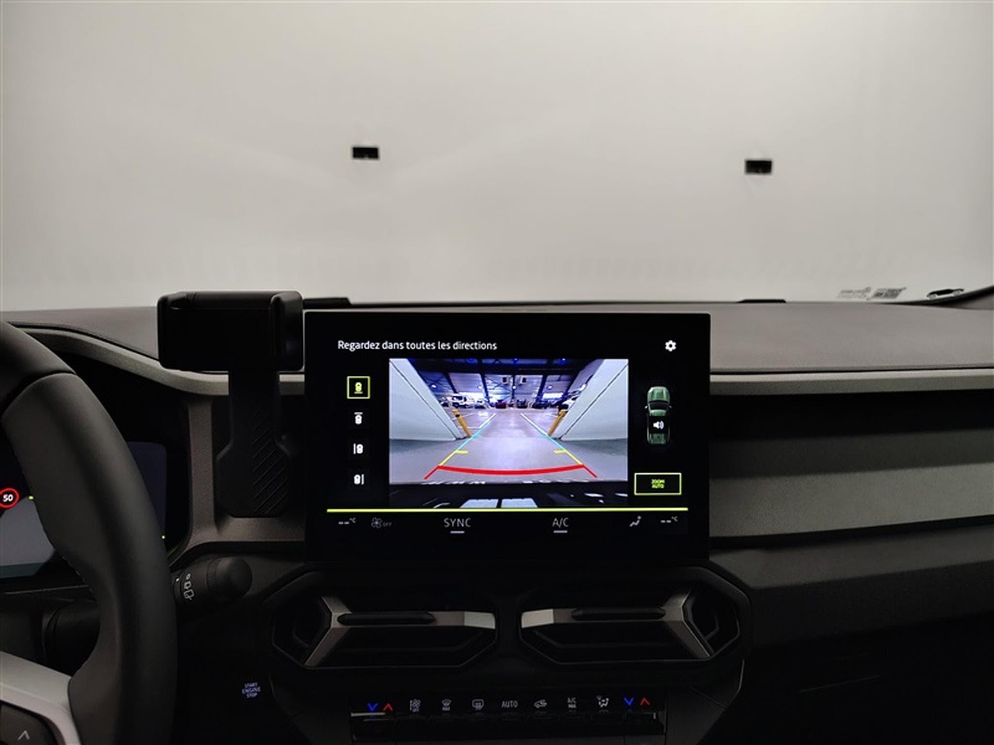 Dacia Bigster Mild Hybrid 140cv Journey NAVI / CARPLAY / CAMERA (2026) - Photo 18