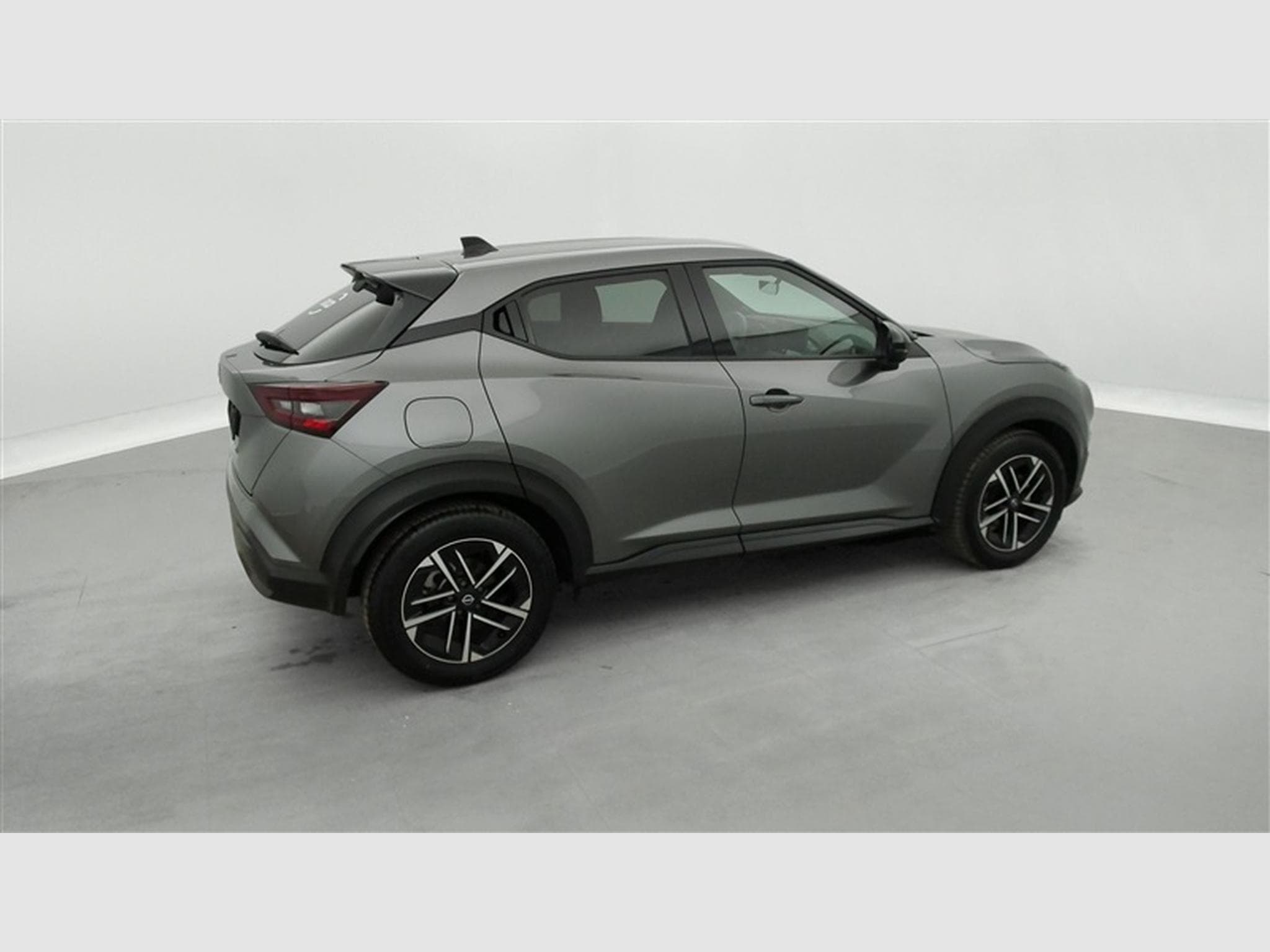 Nissan Juke 1.0 DIG-T 114cv N-Connecta NAVI / FULL LED / CAMERA / JA 17" (2025) - Photo 24
