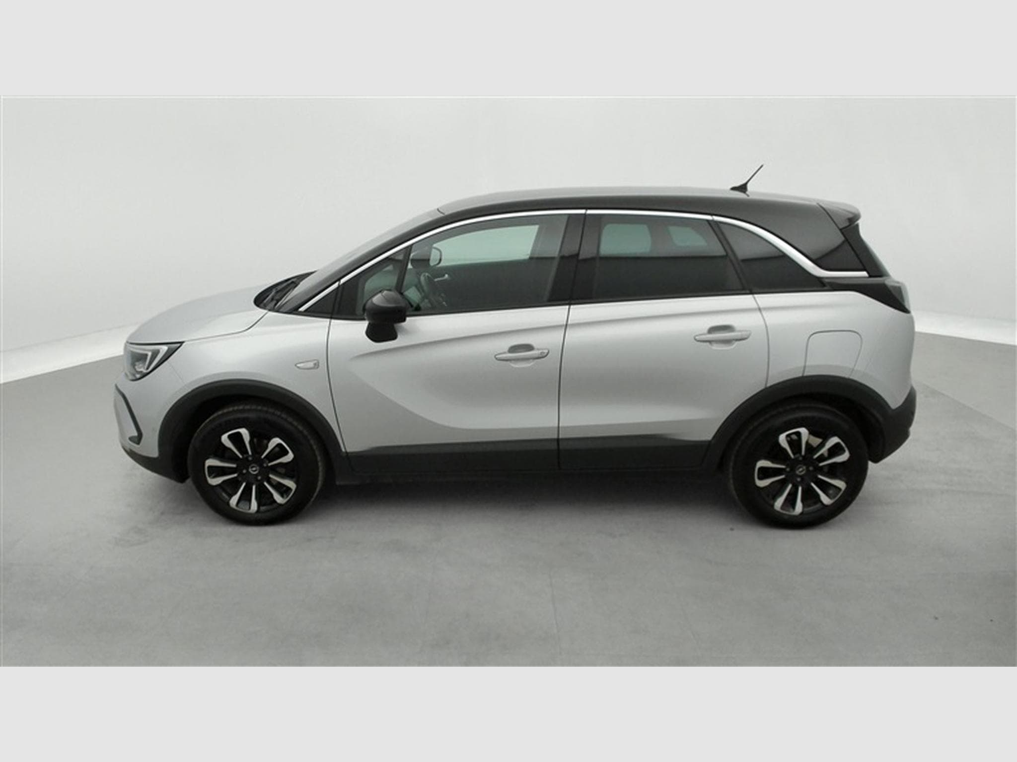 Opel Crossland 1.2 Turbo Ultimate NAVI / FULL LED / PDC AV-AR (2024) - Photo 3