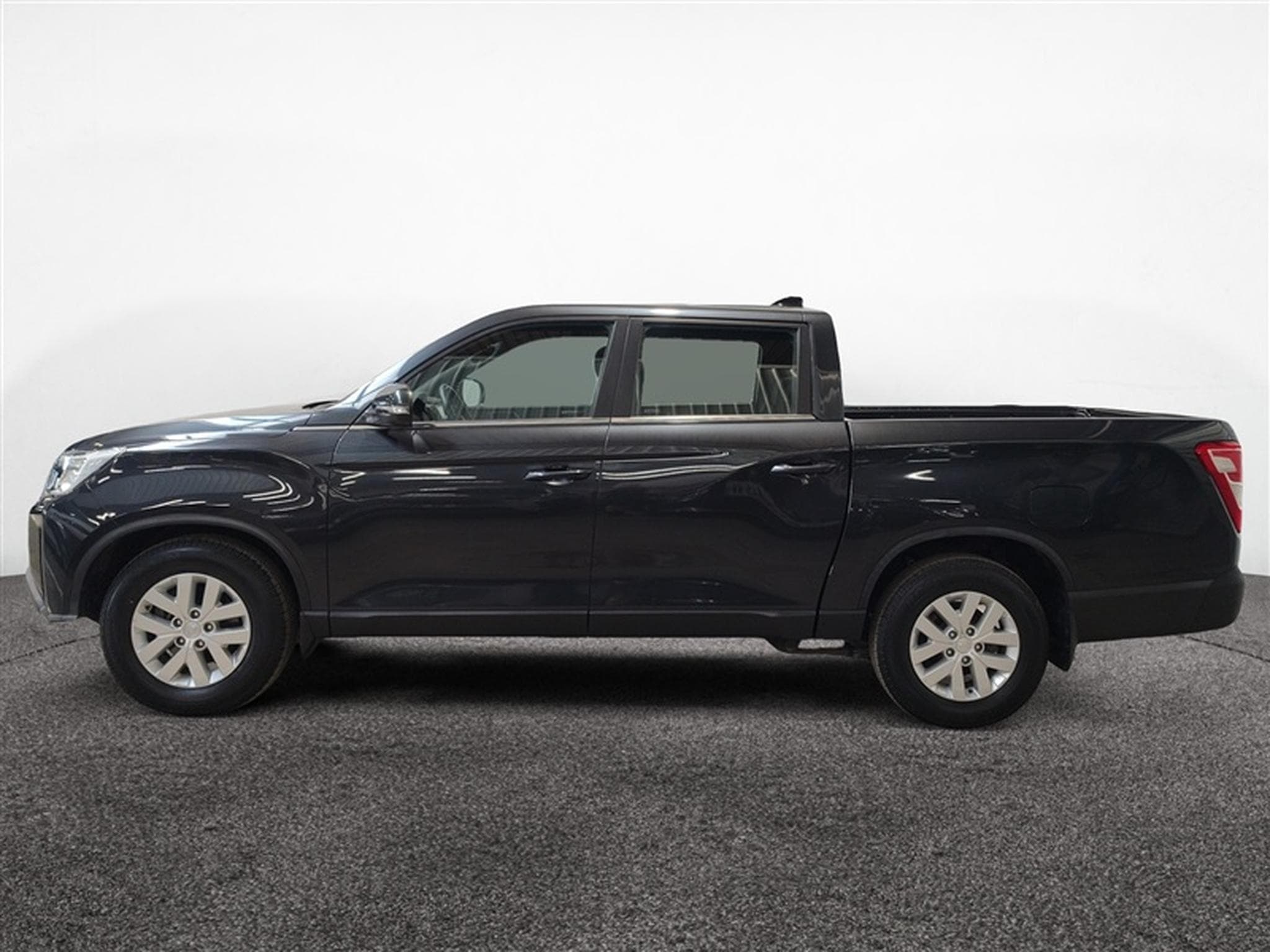 KGM Musso 2.2 TD 203cv 4x4 PickUp CARPLAY / CAMERA / ATTACHE REMORQUE (2023) - Photo 3