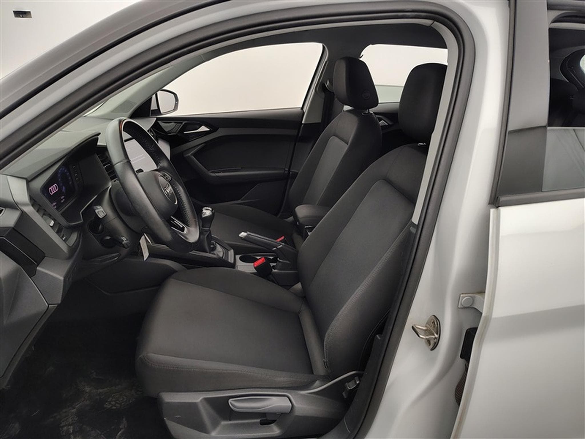 Audi A1 Sportback 25 TFSI Advanced (2020) - Photo 7