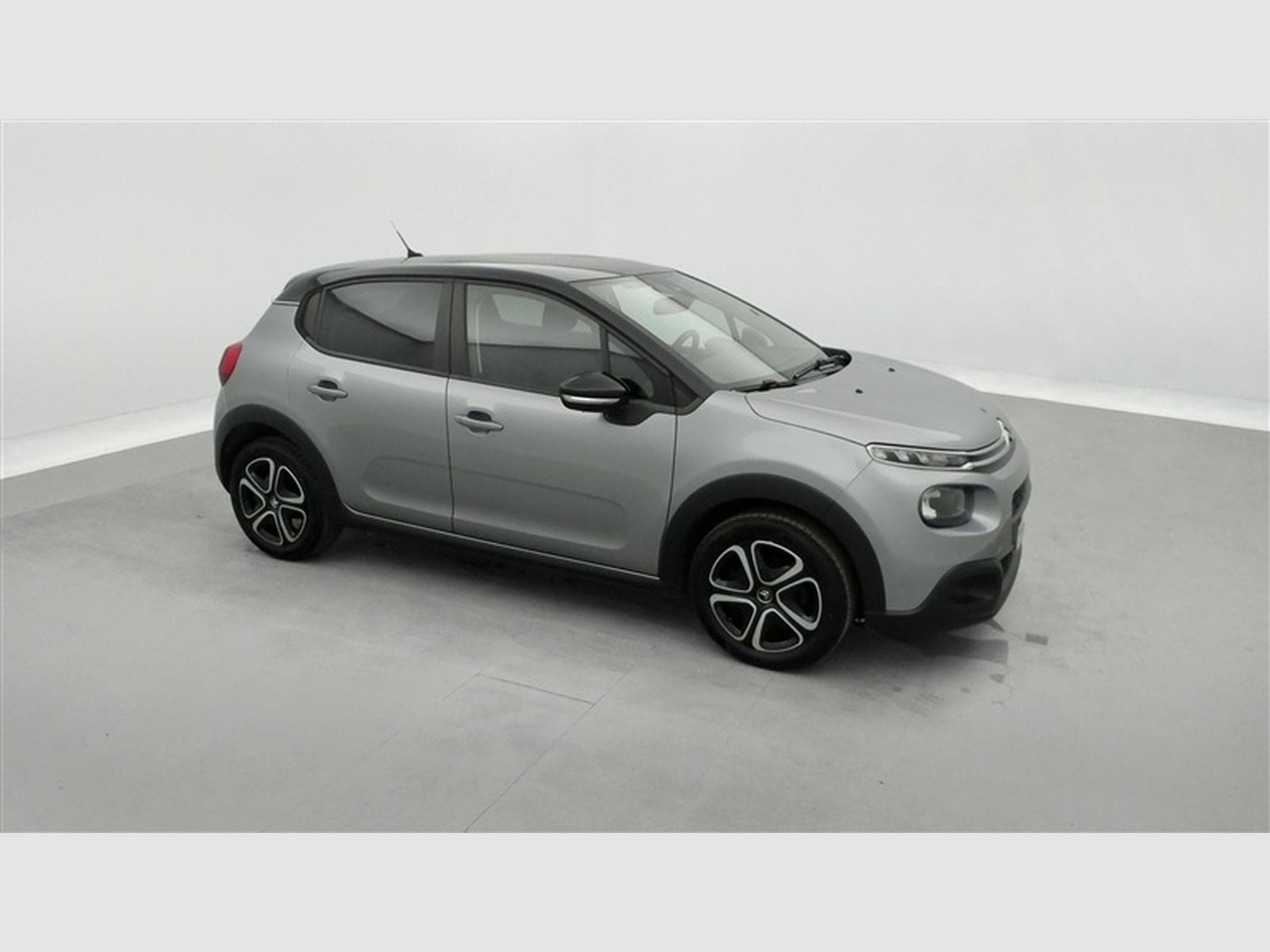 Citroen C3 1.2i PureTech Feel S&S (2020) - Photo 23
