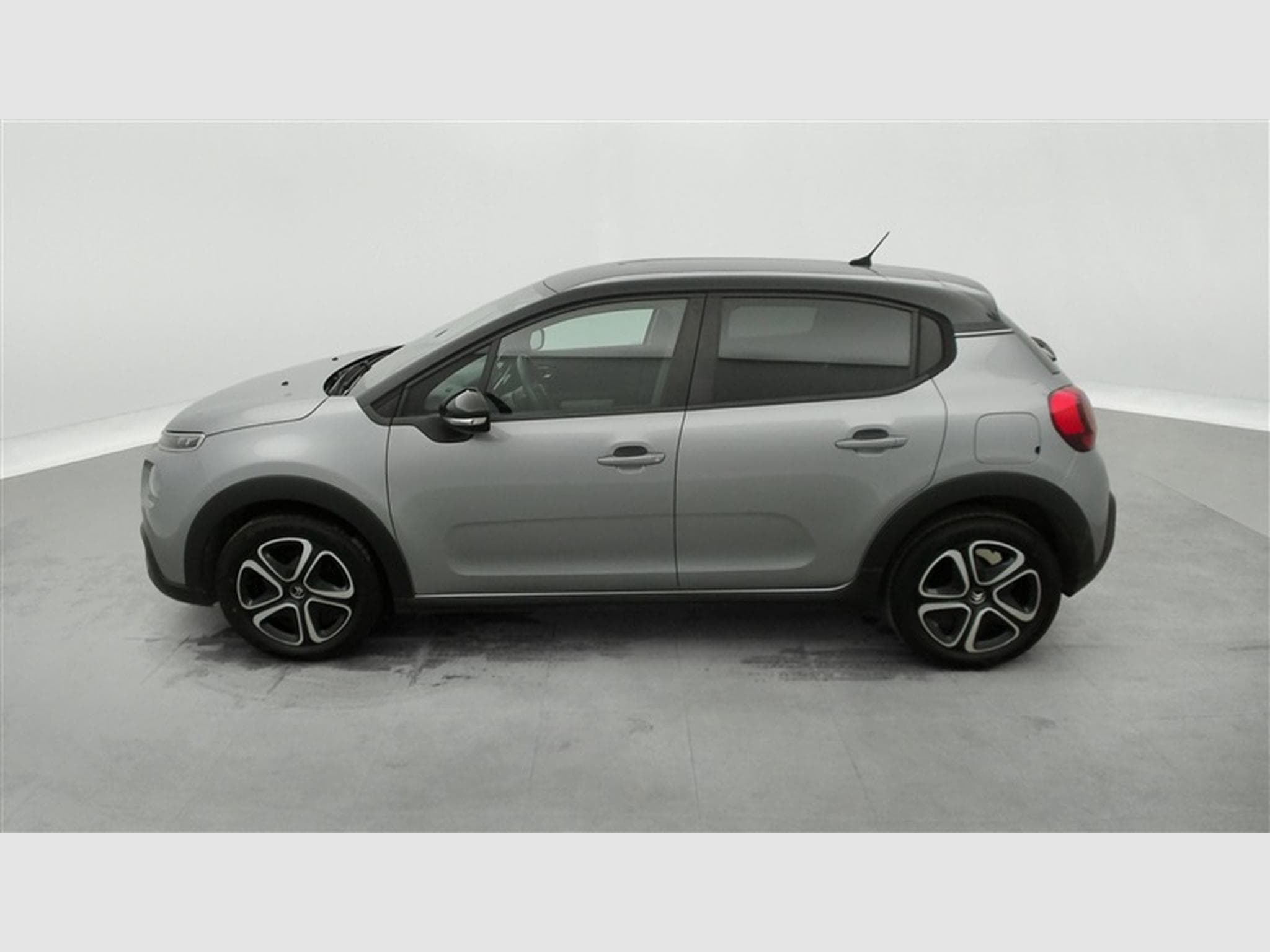 Citroen C3 1.2i PureTech Feel S&S (2020) - Photo 3