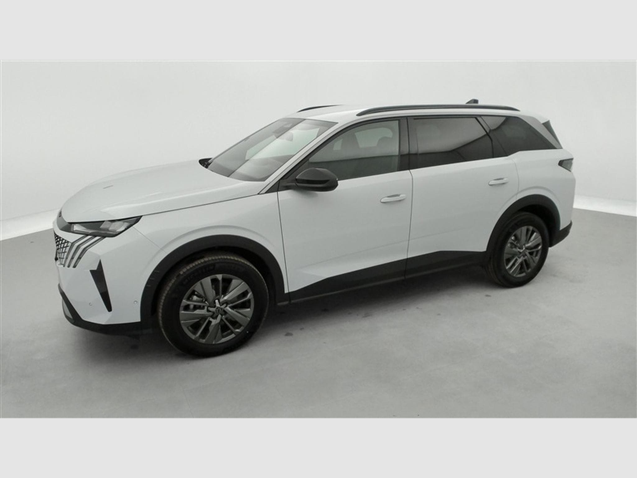 Peugeot 5008 1.2 HYBRID 145cv e-DSC6 Allure 7PL / NAVI / CAMERA360° (2025) - Photo 21