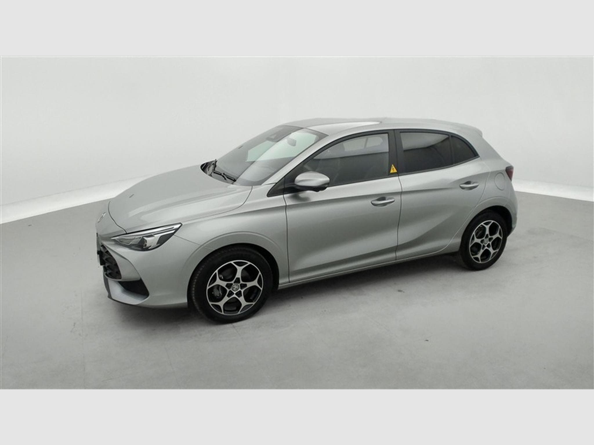 MG MG3 1.5 Hybrid BVA Luxury NAVI / FULL LED / CUIR PARTIEL / CAM (2024) - Photo 16